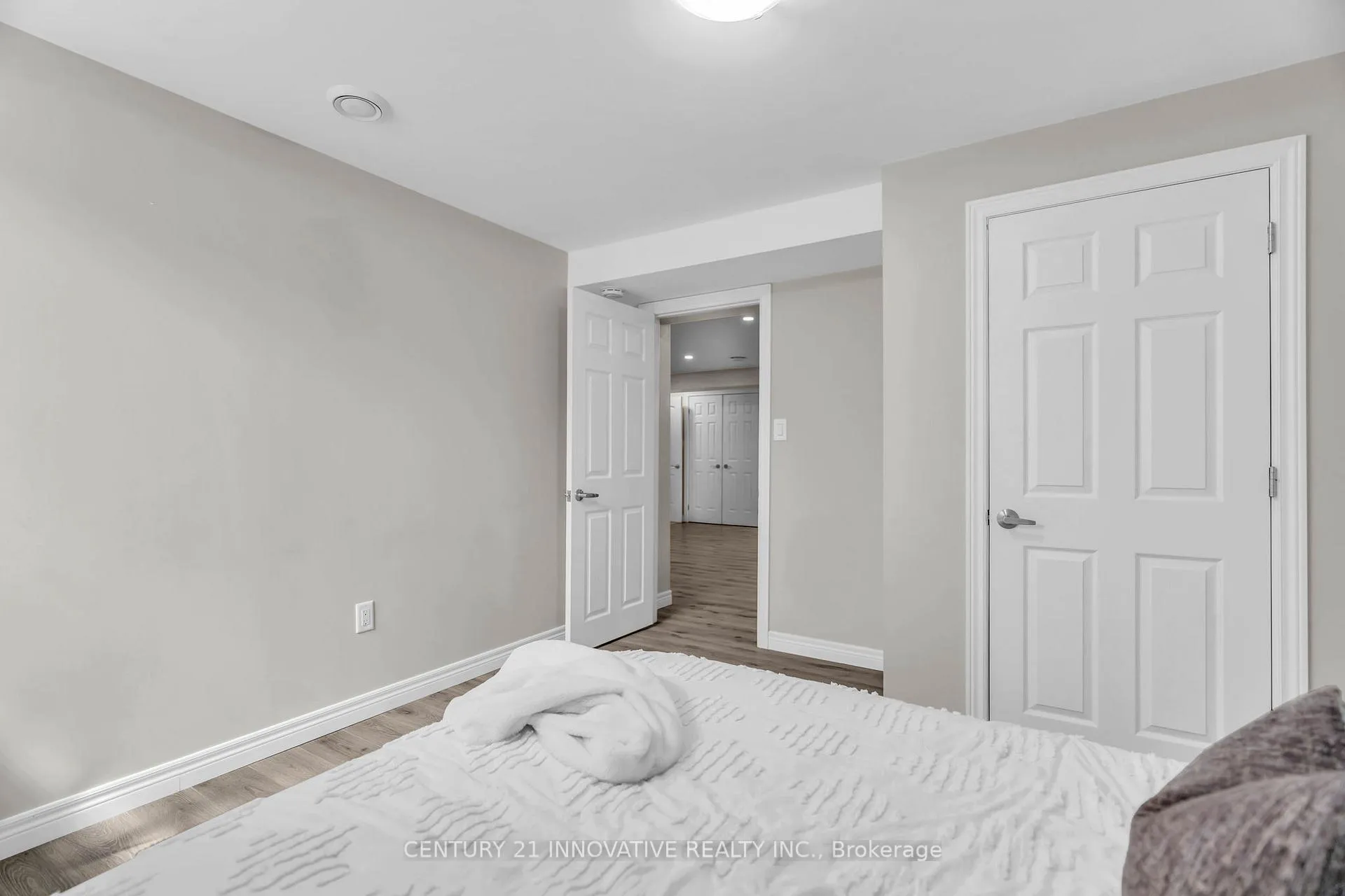 Photo 31 of 212 Summerset Place, Chatham-Kent — HOMEH