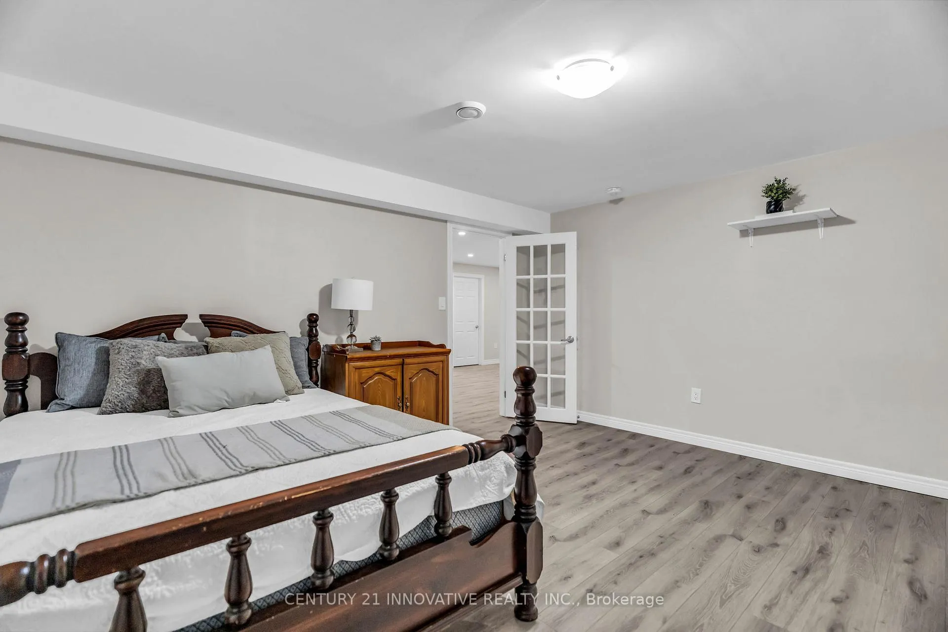 Photo 33 of 212 Summerset Place, Chatham-Kent — HOMEH