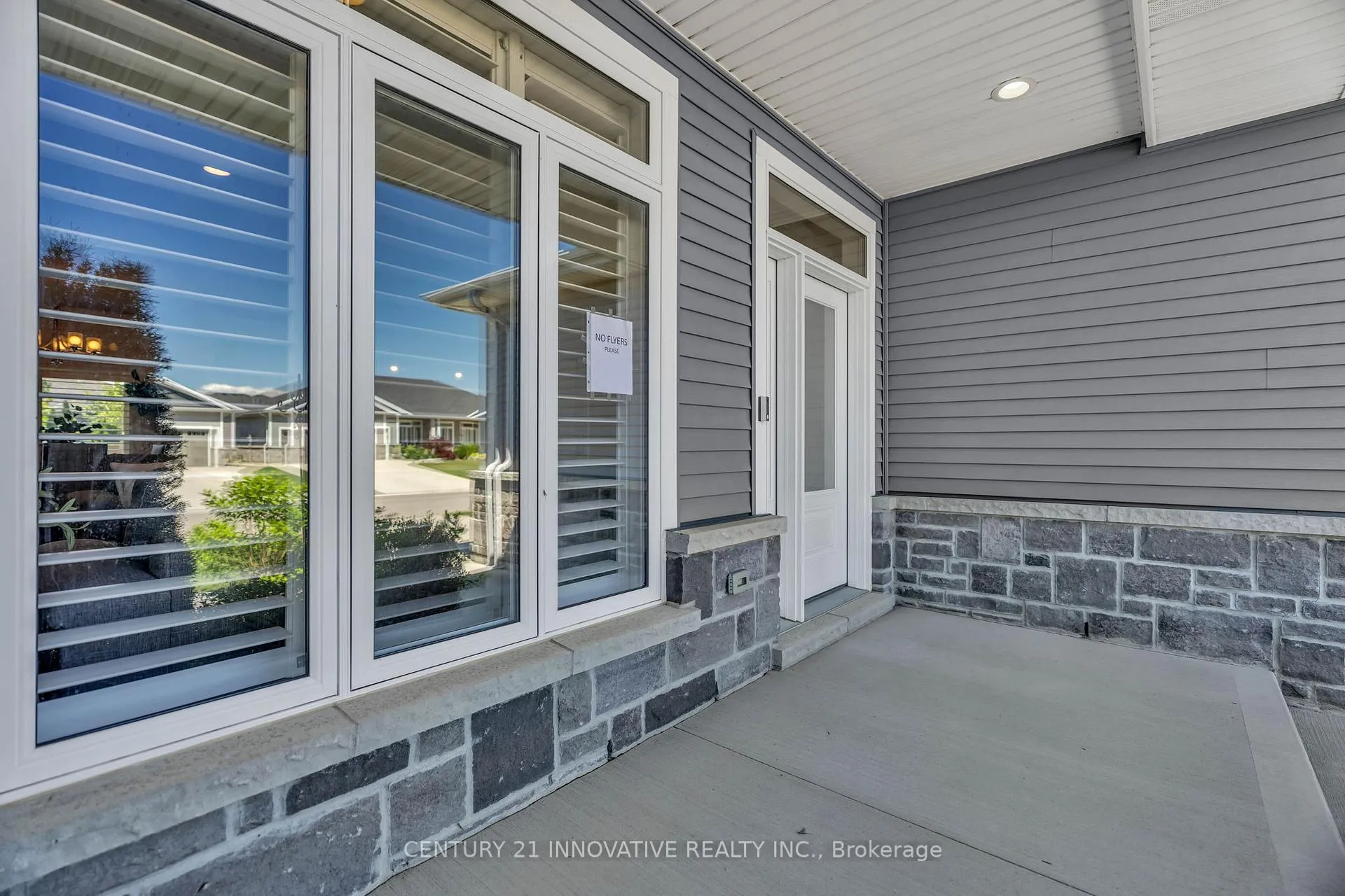Photo 36 of 212 Summerset Place, Chatham-Kent — HOMEH