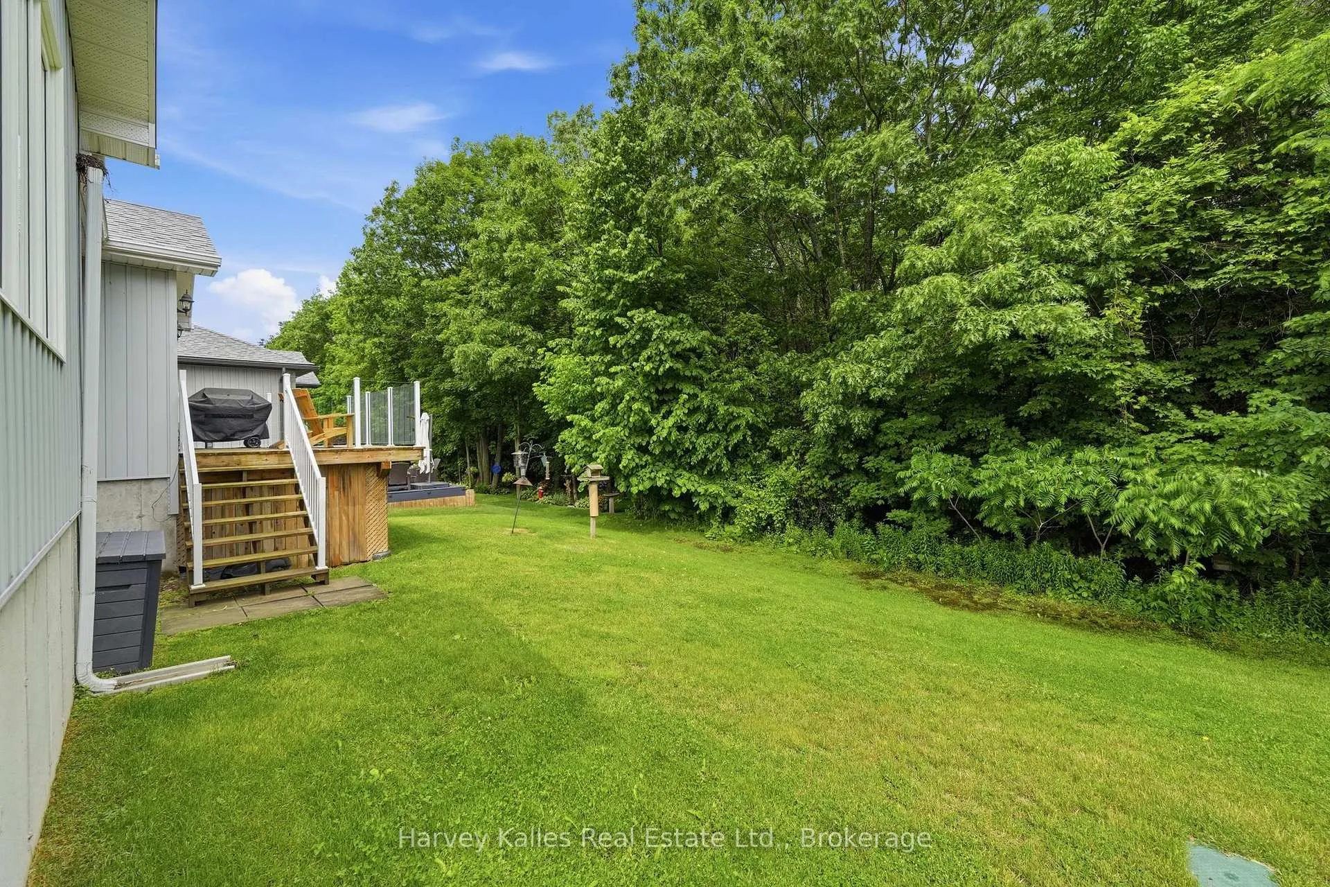 Photo 36 of 39 Conger Drive, Prince Edward County, Wellington Ward — HOMEH