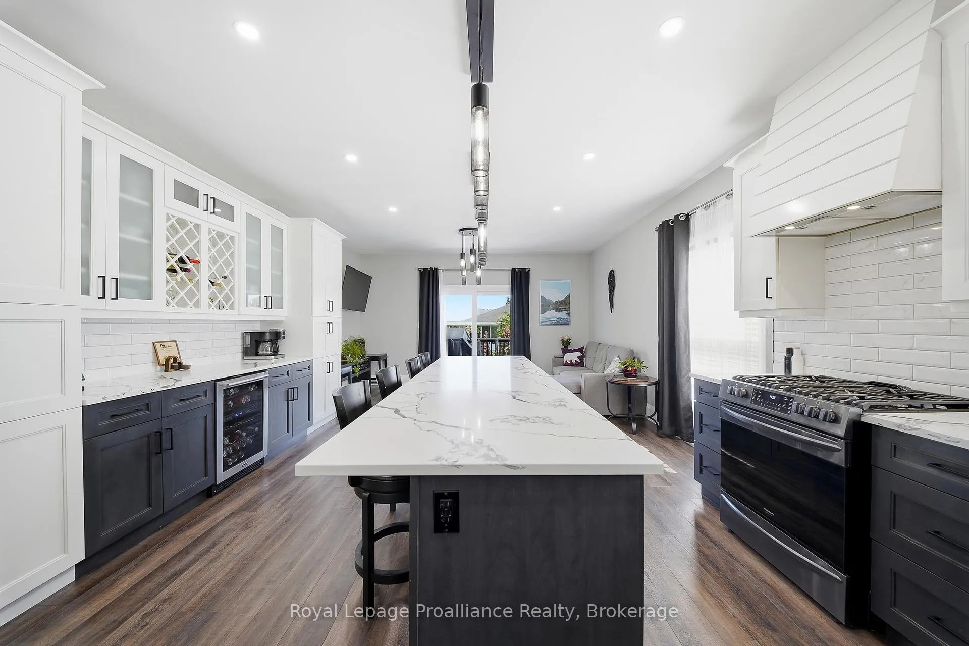 Photo 13 of 29 Hickory Grove, Belleville, Belleville Ward — HOMEH