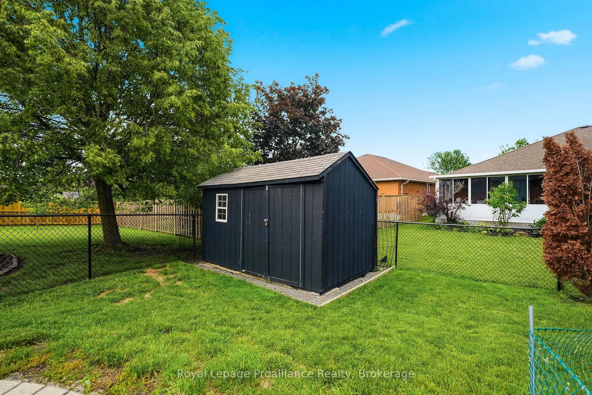 Photo 38 of 29 Hickory Grove, Belleville, Belleville Ward — HOMEH