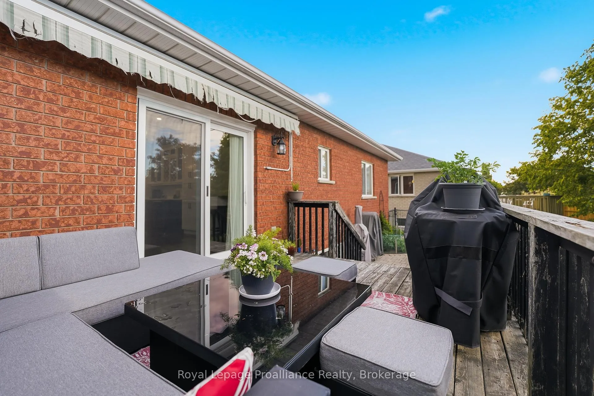 Photo 41 of 29 Hickory Grove, Belleville, Belleville Ward — HOMEH