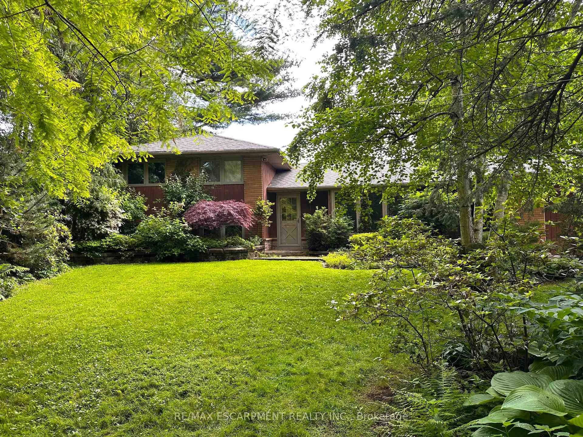 Photo 1 of 467 Kitty Murray Lane, Hamilton, Meadowlands — HOMEH