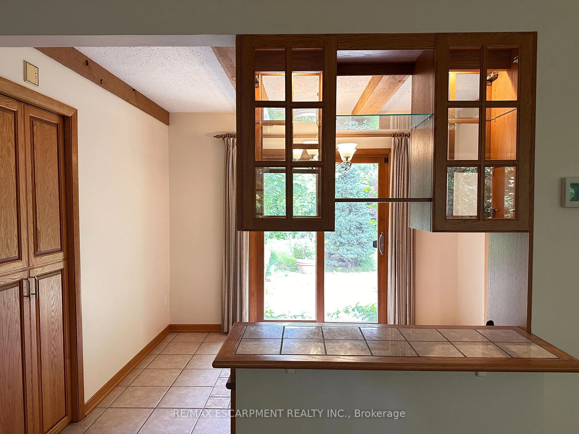 Photo 9 of 467 Kitty Murray Lane, Hamilton, Meadowlands — HOMEH