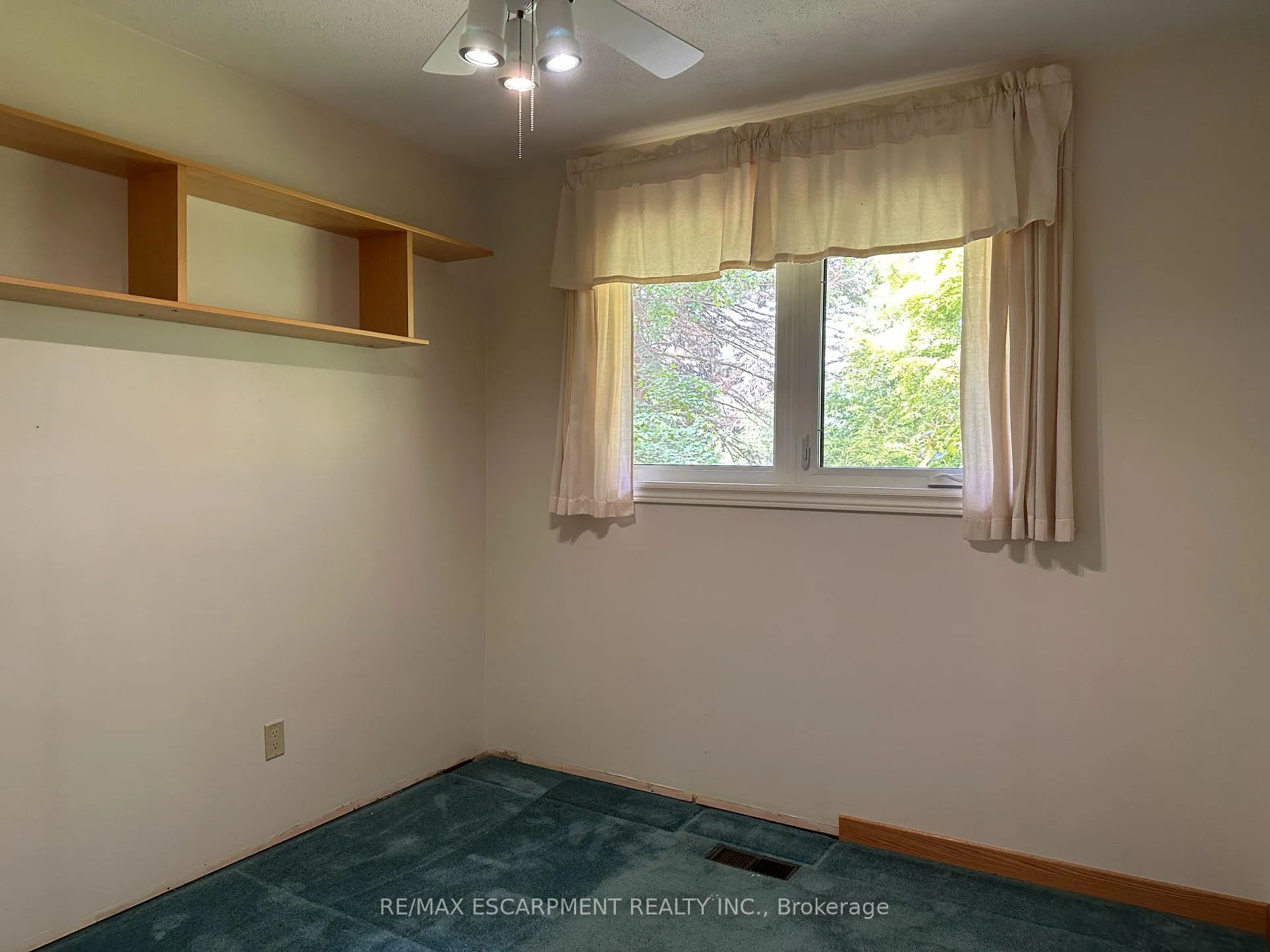 Photo 20 of 467 Kitty Murray Lane, Hamilton, Meadowlands — HOMEH