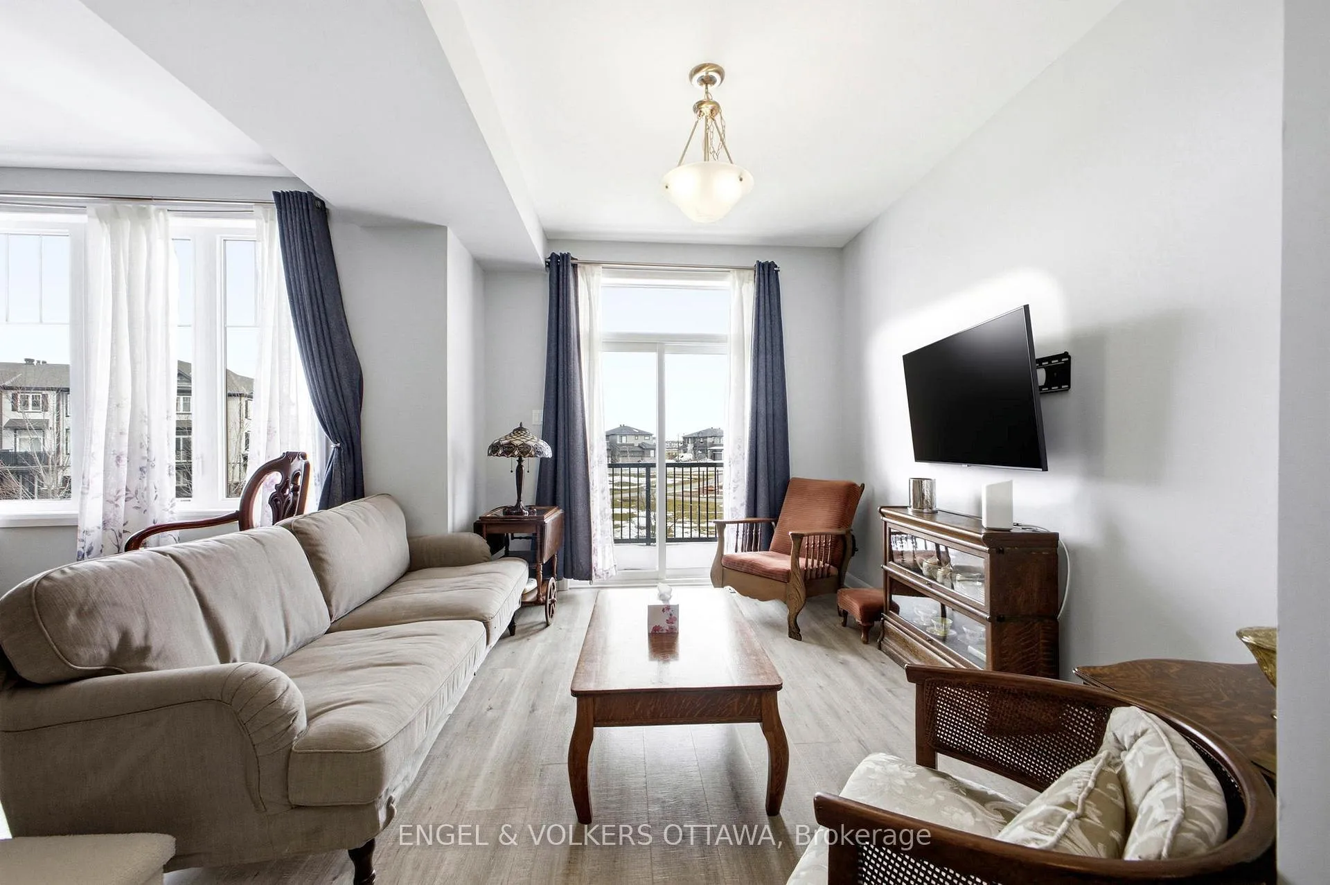 Photo 15 of 219 Liebe Terrace, Ottawa, Barrhaven - Heritage Park — HOMEH