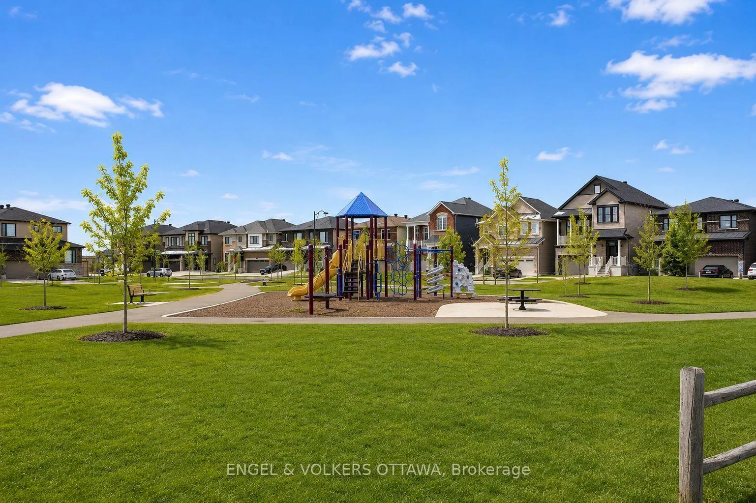 Photo 23 of 219 Liebe Terrace, Ottawa, Barrhaven - Heritage Park — HOMEH