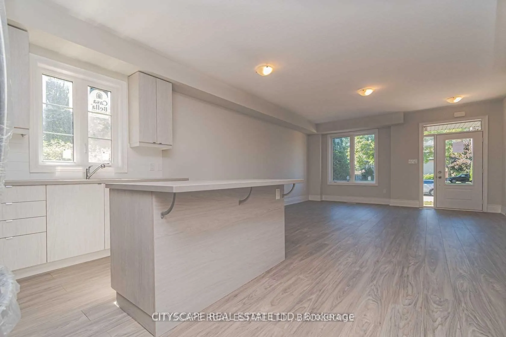 Photo 3 of 565 Wedgewood Drive, Burlington, Appleby — HOMEH