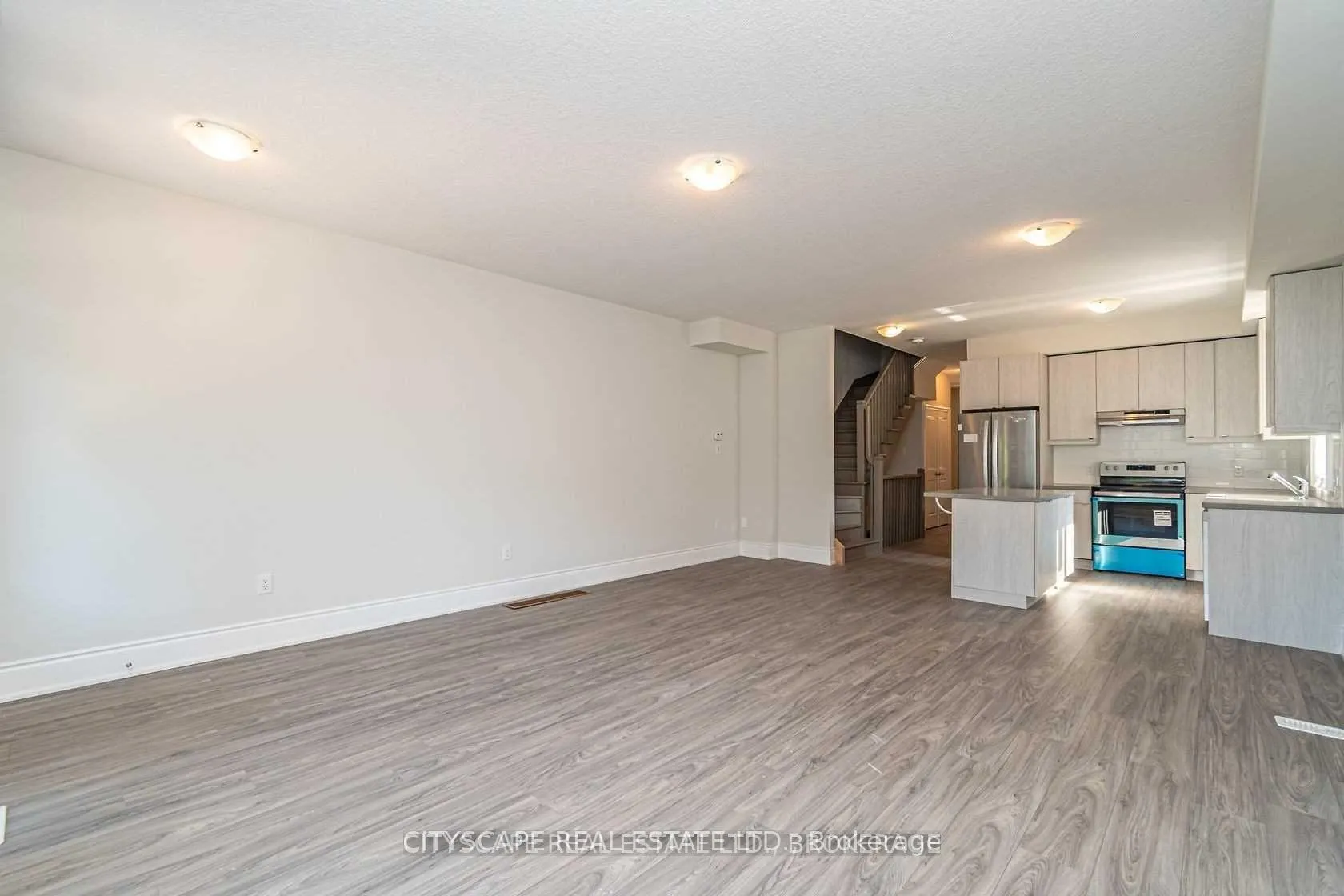 Photo 5 of 565 Wedgewood Drive, Burlington, Appleby — HOMEH