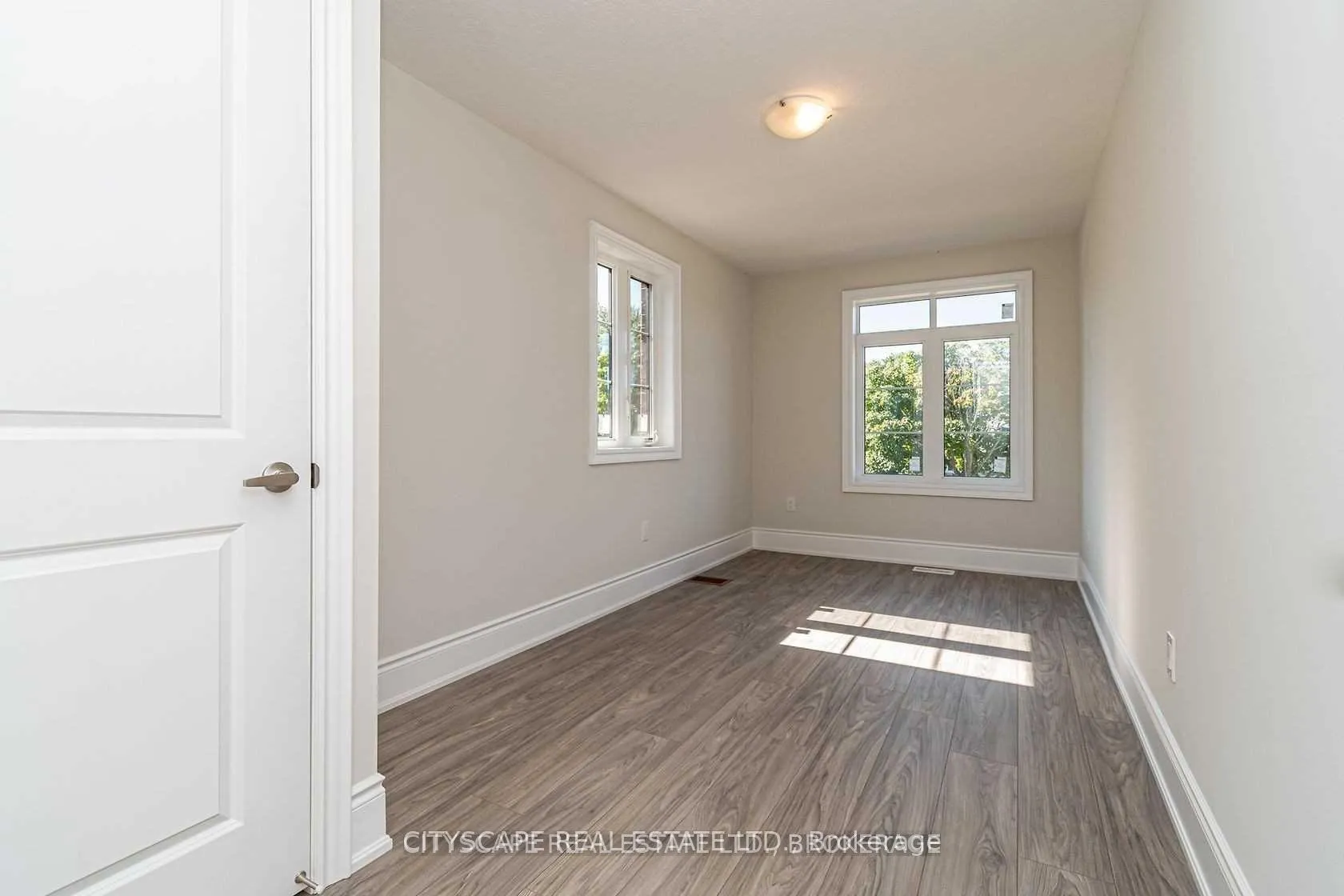 Photo 11 of 565 Wedgewood Drive, Burlington, Appleby — HOMEH