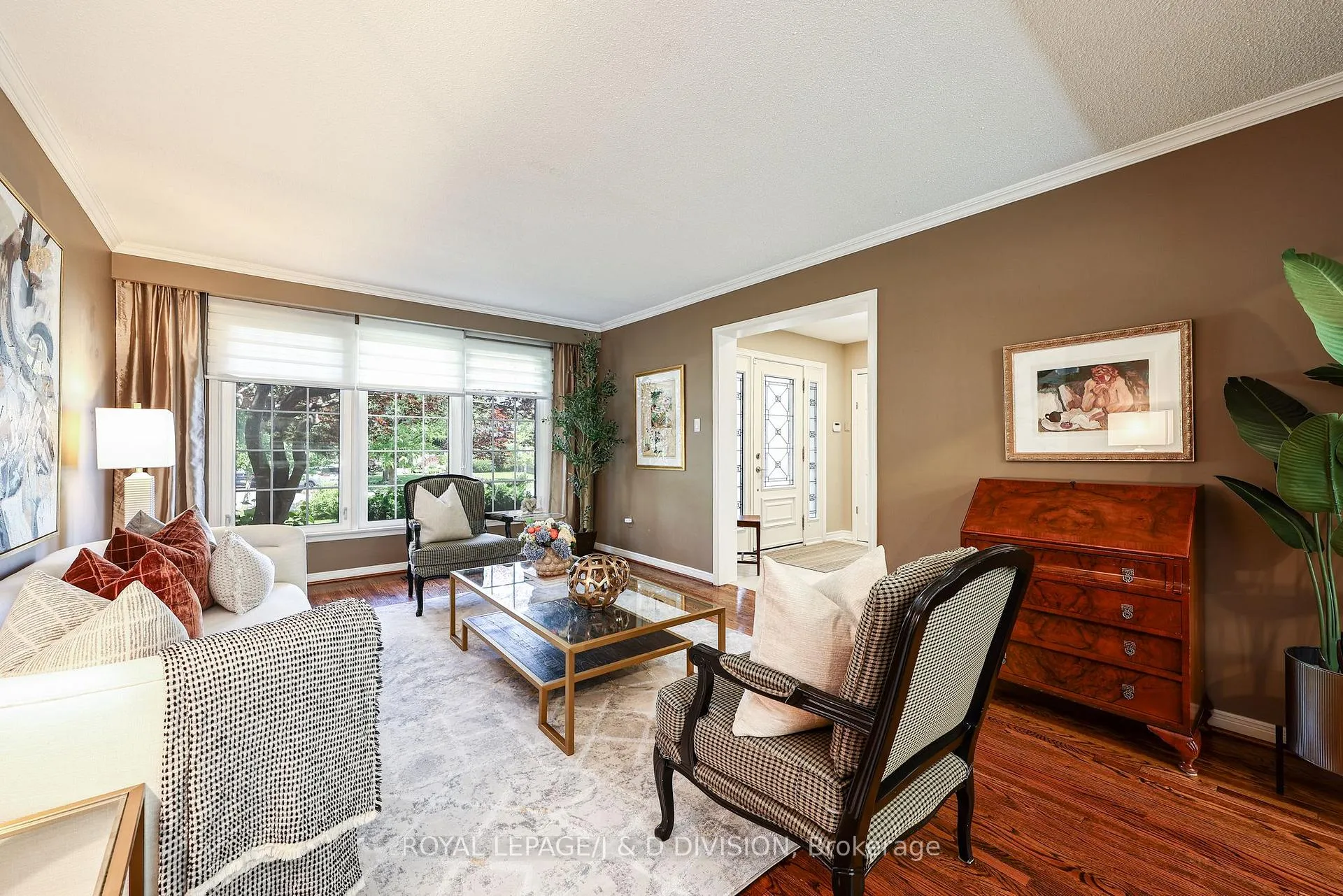Photo 9 of 20 Carnegie Crescent, Markham, Aileen-Willowbrook — HOMEH