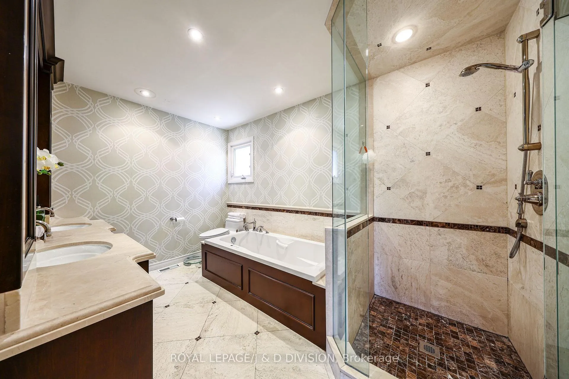 Photo 29 of 20 Carnegie Crescent, Markham, Aileen-Willowbrook — HOMEH