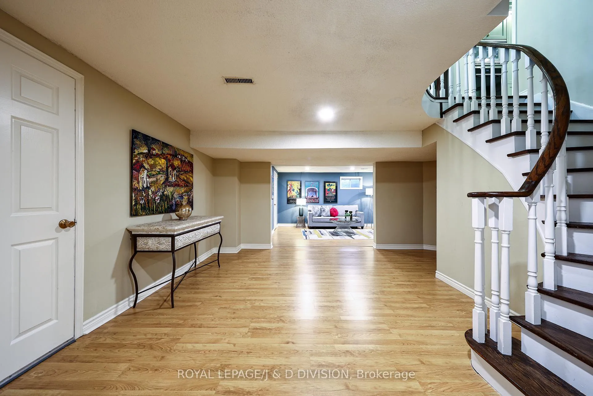Photo 38 of 20 Carnegie Crescent, Markham, Aileen-Willowbrook — HOMEH