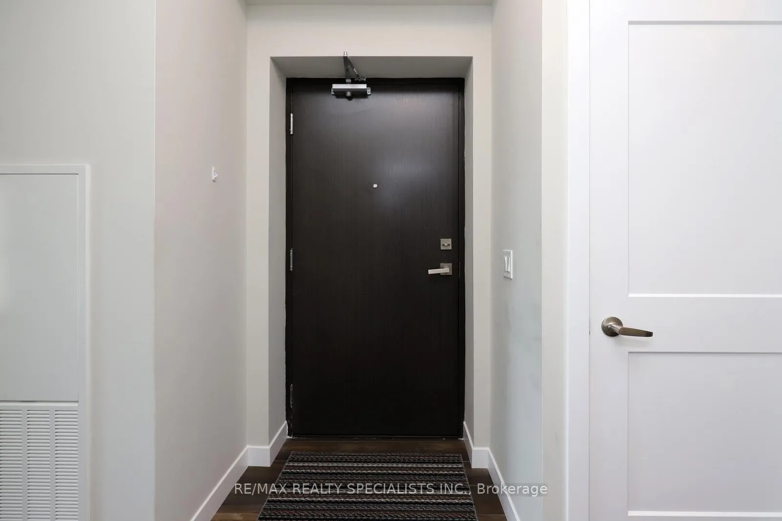 Photo 8 of Unit 1101, 15 Queen Street S, Hamilton, Central — HOMEH