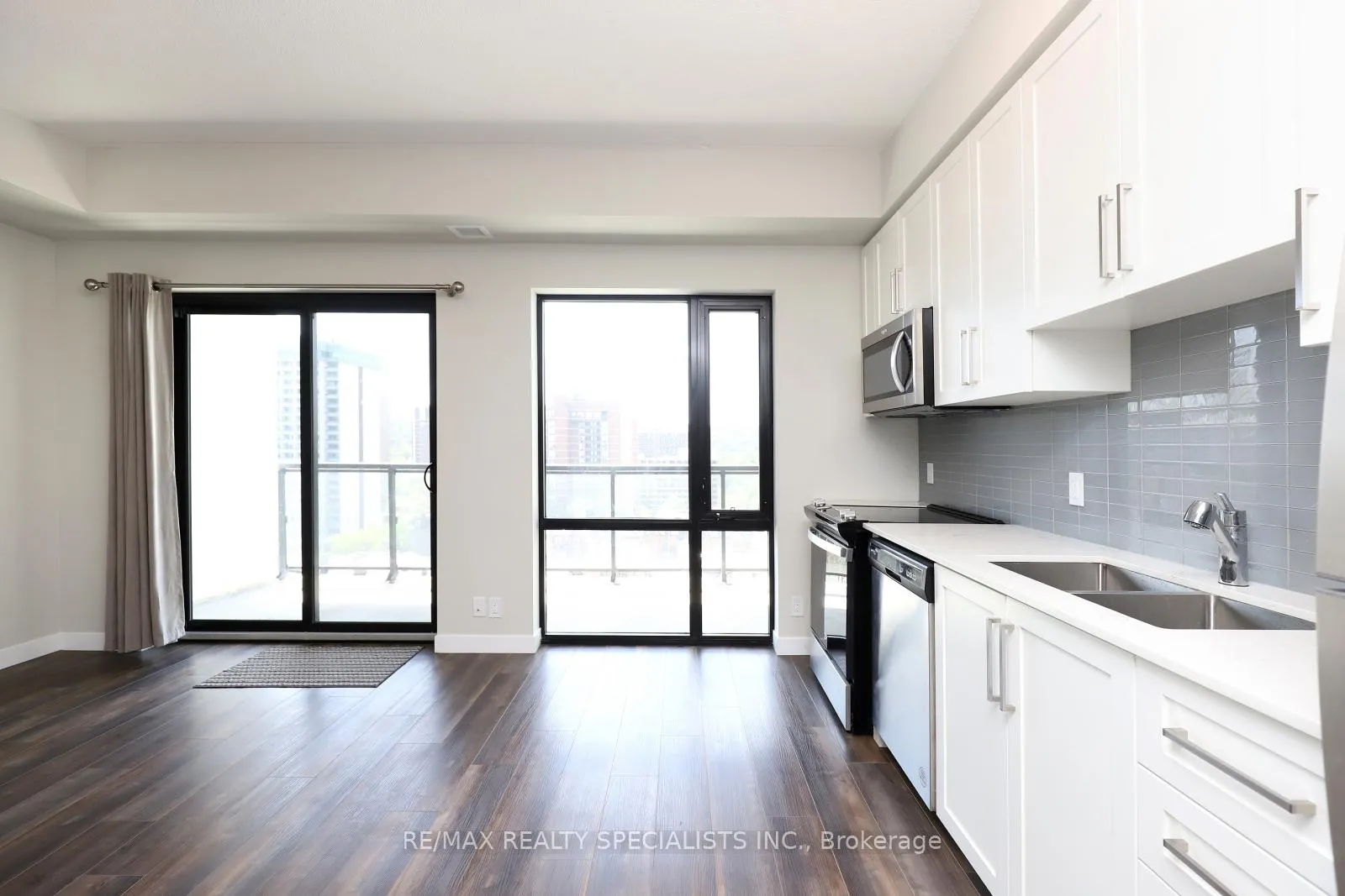 Photo 12 of Unit 1101, 15 Queen Street S, Hamilton, Central — HOMEH