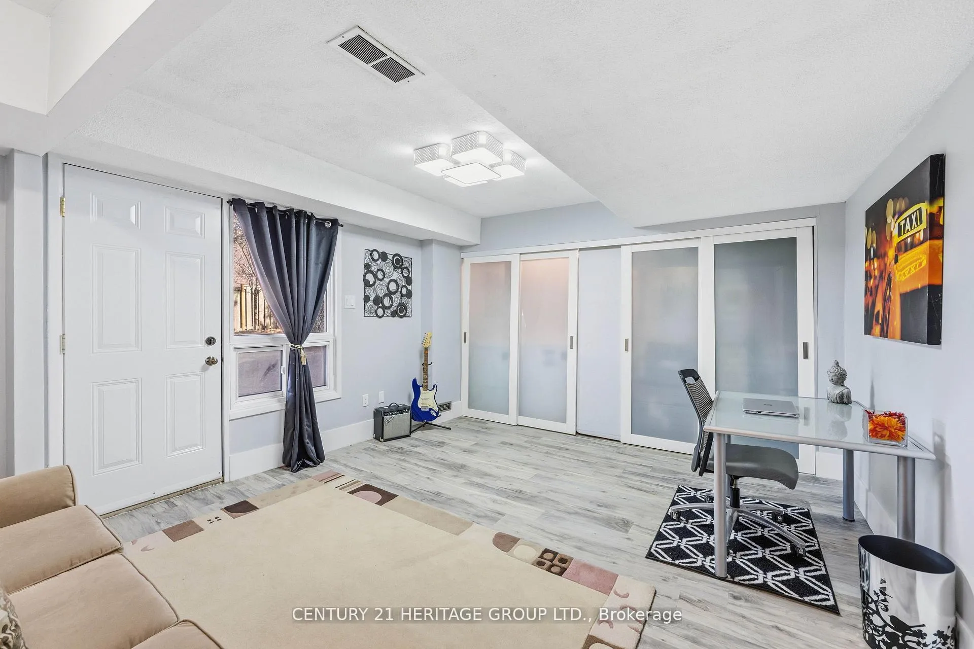 Photo 11 of Unit 40, 24 Purple Sageway, North York, Hillcrest Village — HOMEH
