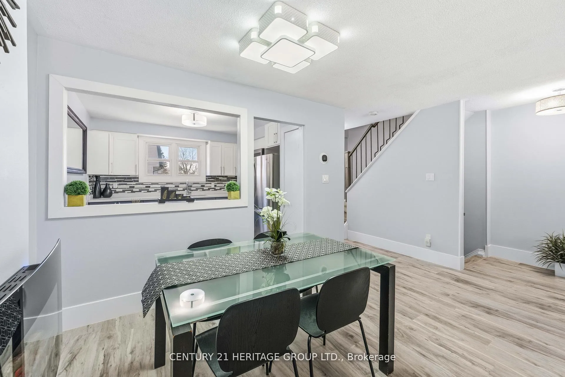 Photo 22 of Unit 40, 24 Purple Sageway, North York, Hillcrest Village — HOMEH