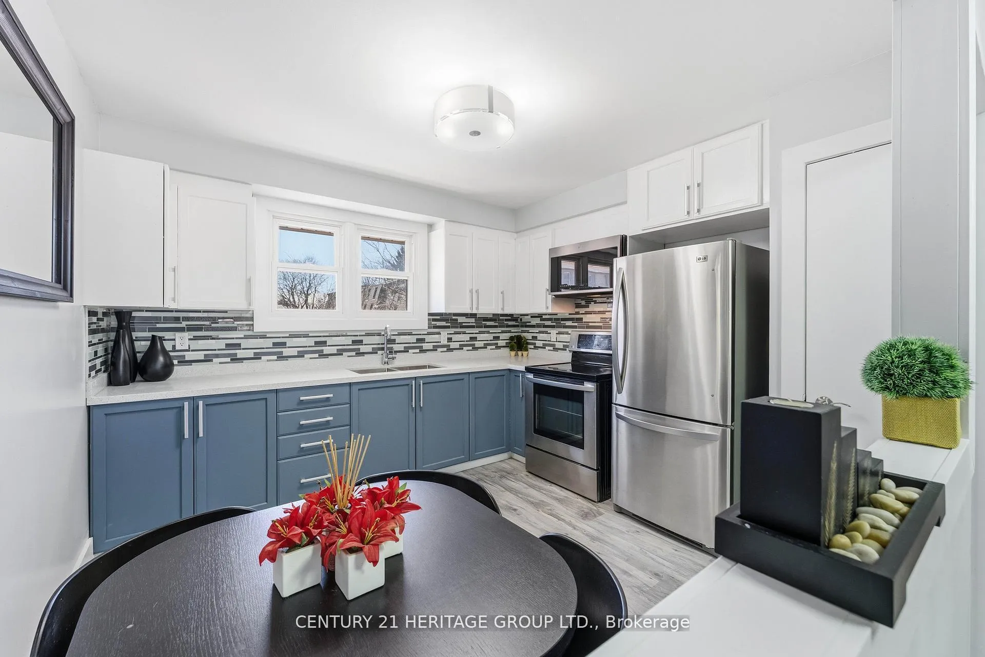Photo 26 of Unit 40, 24 Purple Sageway, North York, Hillcrest Village — HOMEH
