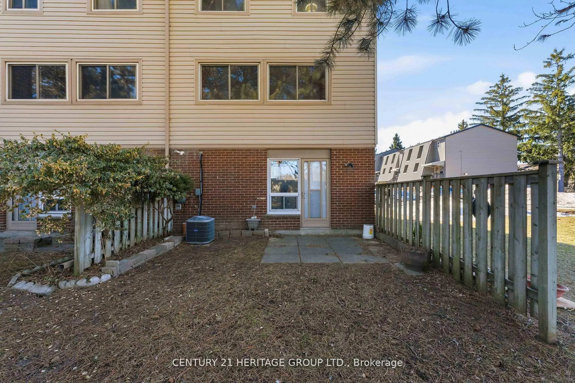 Photo 42 of Unit 40, 24 Purple Sageway, North York, Hillcrest Village — HOMEH