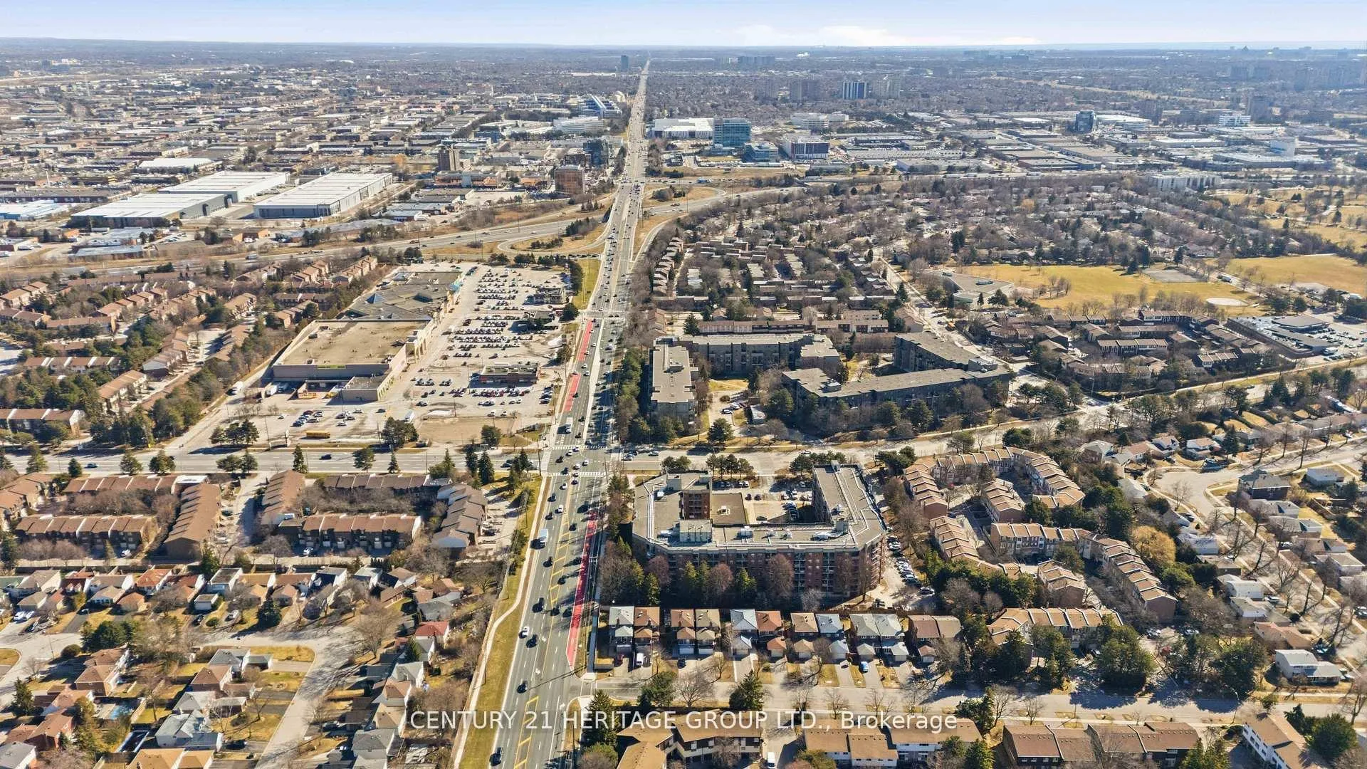 Photo 45 of Unit 40, 24 Purple Sageway, North York, Hillcrest Village — HOMEH