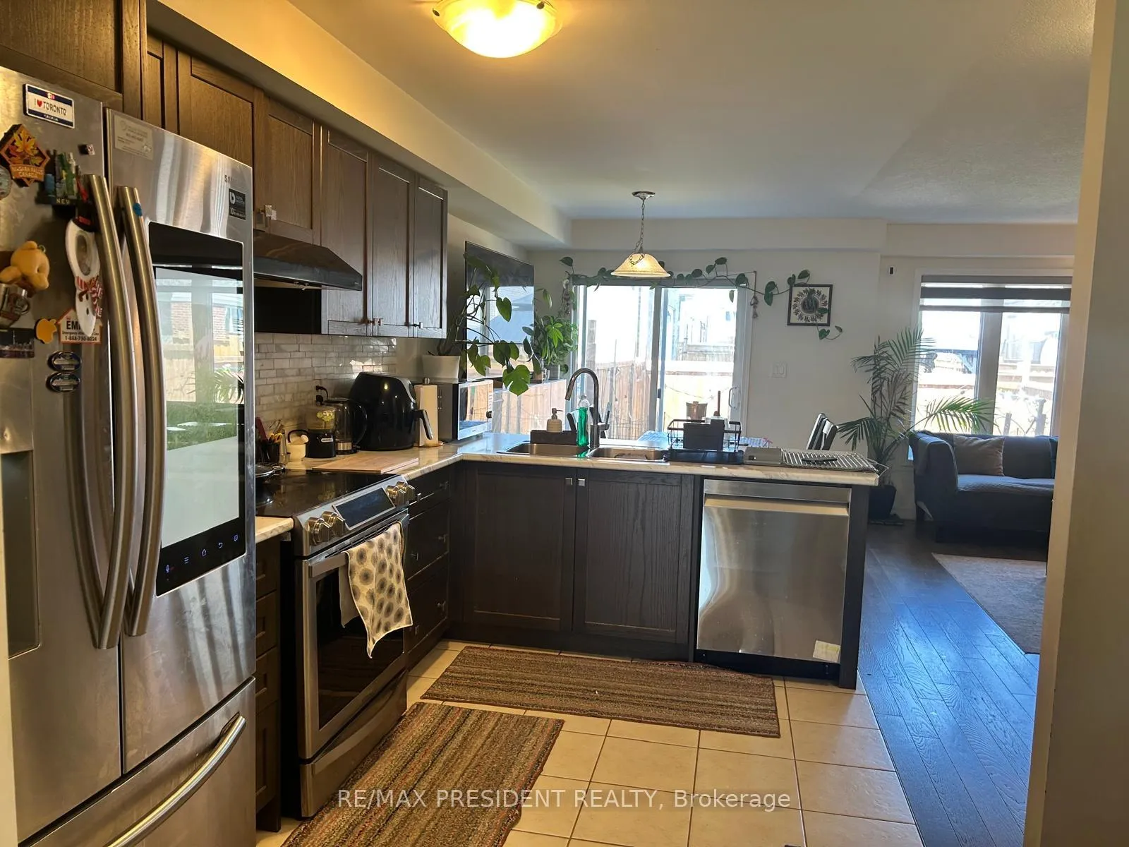 Photo 12 of 324 Pumpkin Pass, Hamilton, Binbrook — HOMEH