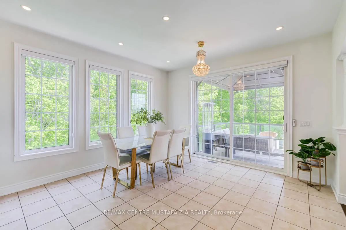 Photo 17 of 188 Elbern Markell Drive, Brampton, Credit Valley — HOMEH
