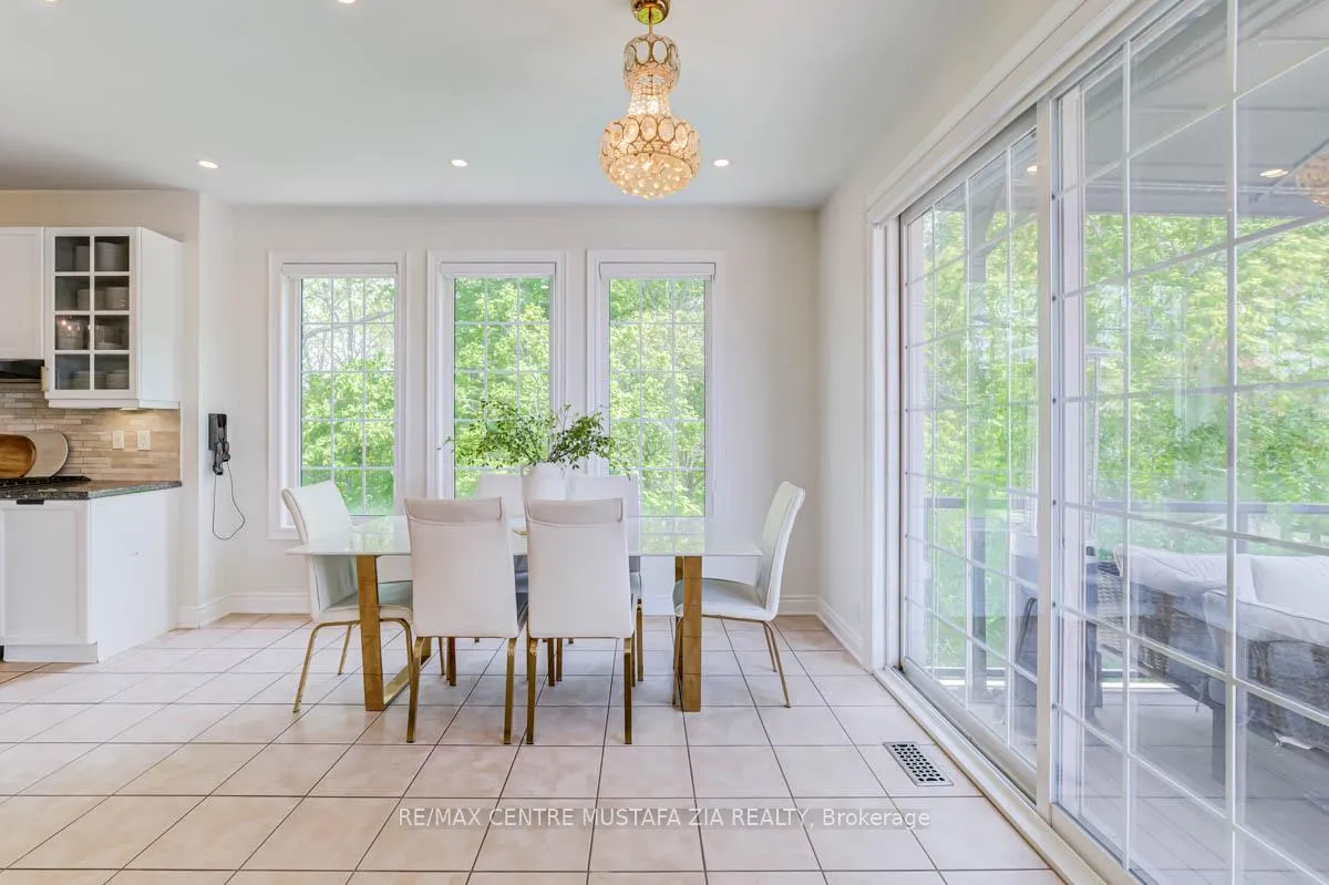 Photo 18 of 188 Elbern Markell Drive, Brampton, Credit Valley — HOMEH