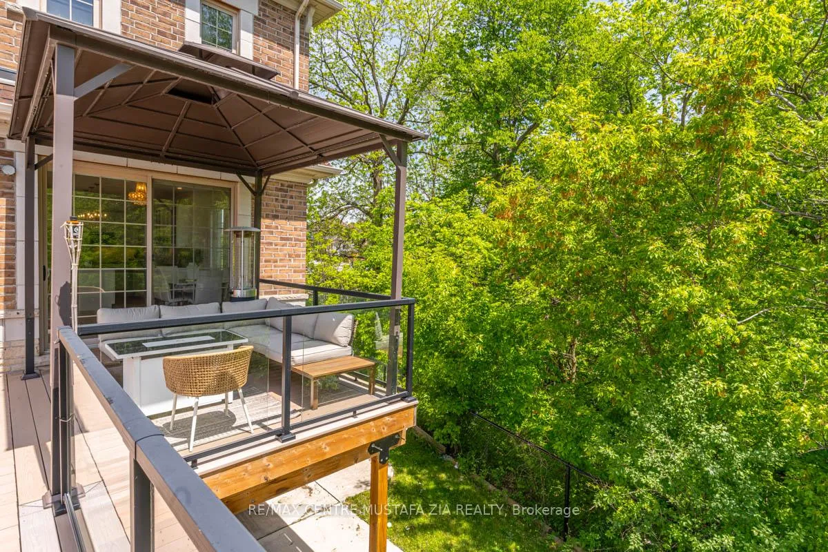 Photo 23 of 188 Elbern Markell Drive, Brampton, Credit Valley — HOMEH
