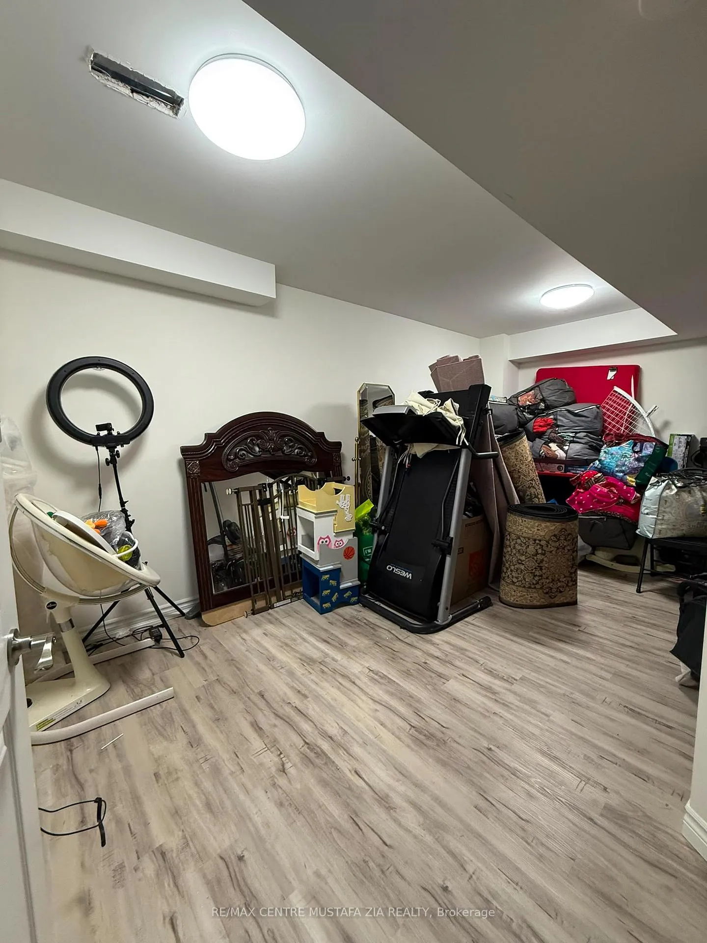 Photo 39 of 188 Elbern Markell Drive, Brampton, Credit Valley — HOMEH