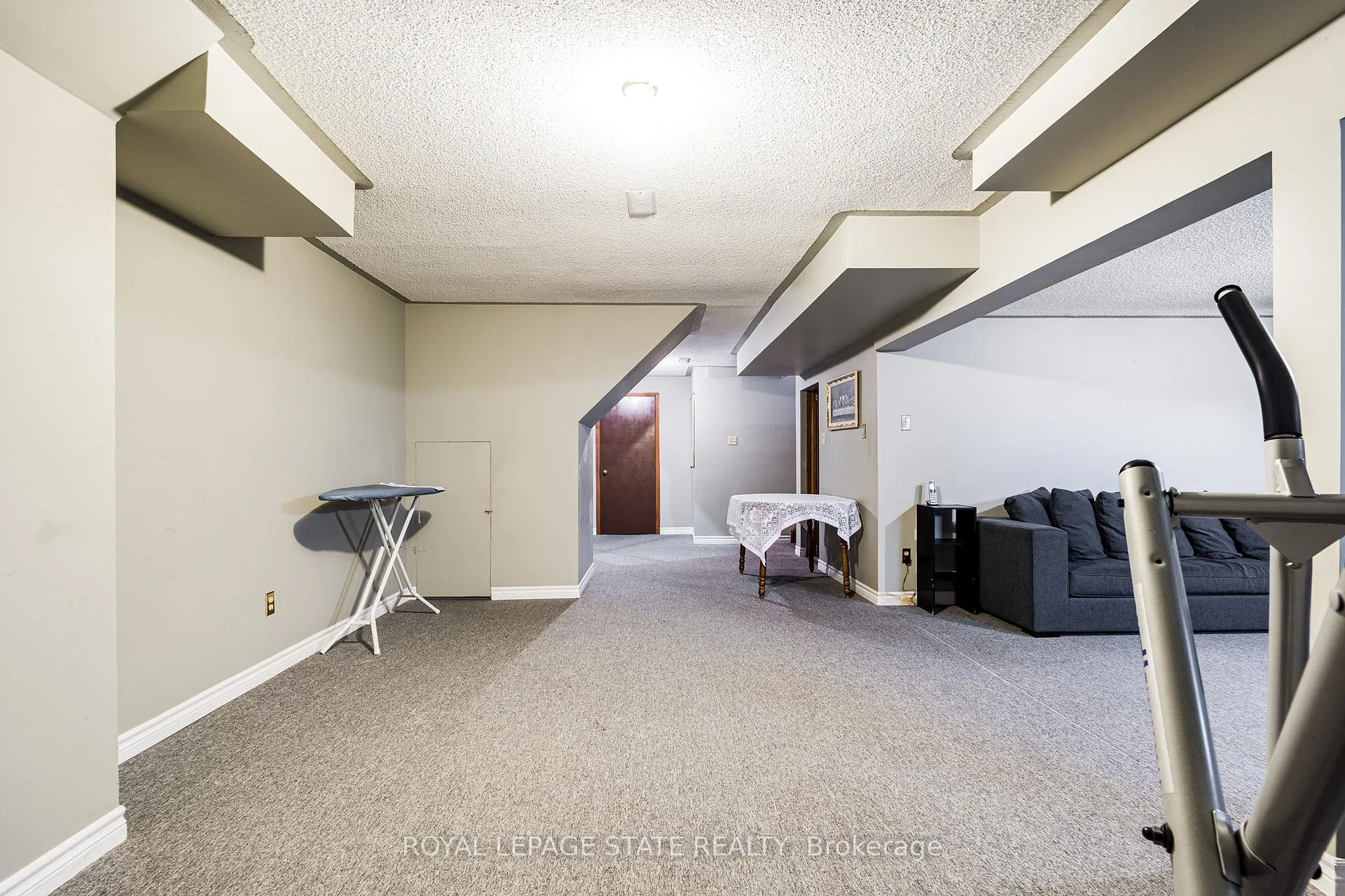 Photo 27 of 50 Shadeland Crescent, Hamilton, Stoney Creek — HOMEH