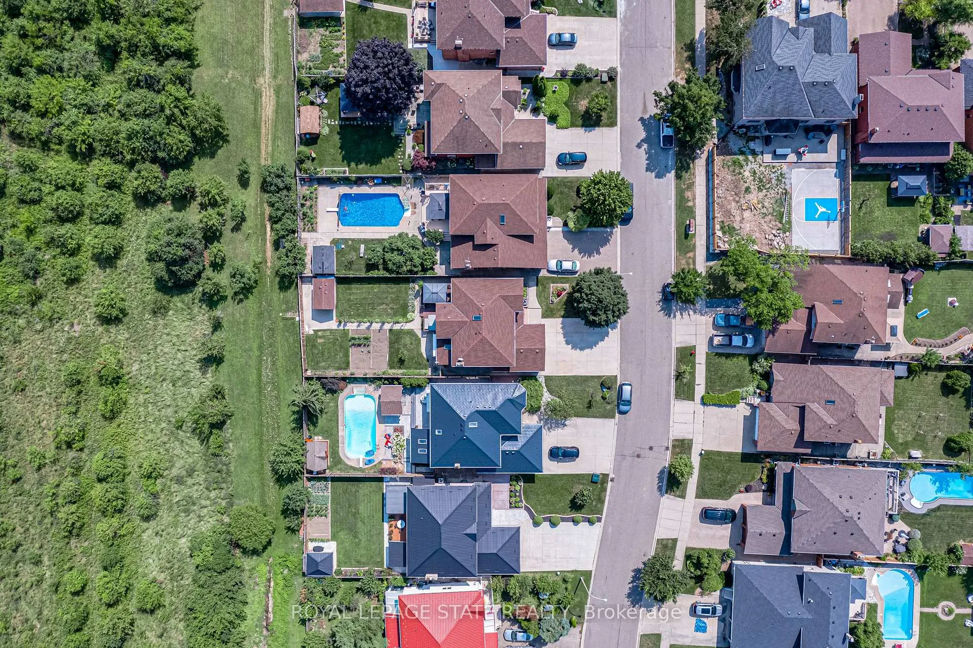 Photo 35 of 50 Shadeland Crescent, Hamilton, Stoney Creek — HOMEH