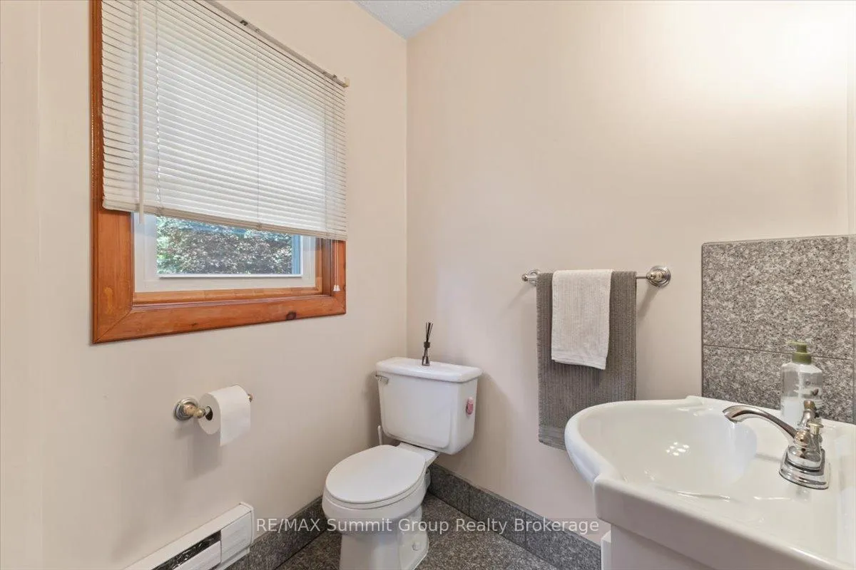 Photo 13 of 774549 Highway 10, Grey Highlands — HOMEH