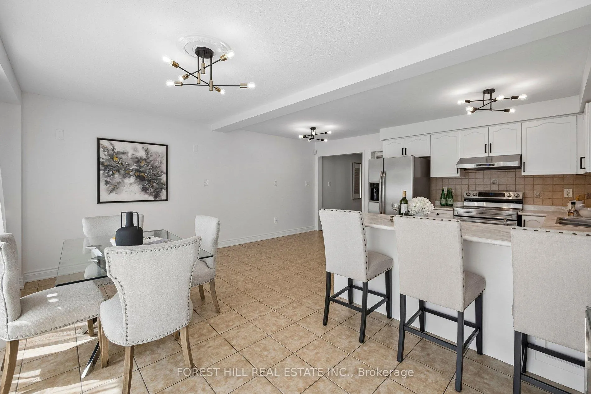 Photo 16 of 41 Guinevere Road, Markham, Cedarwood — HOMEH