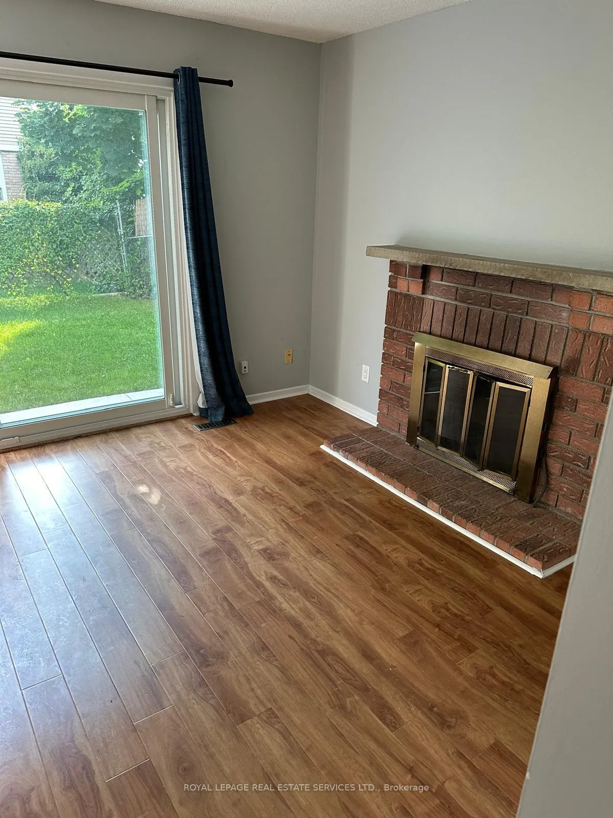 Photo 2 of Unit Bsmnt, 665 Cowan Circle, Pickering, Rosebank — HOMEH