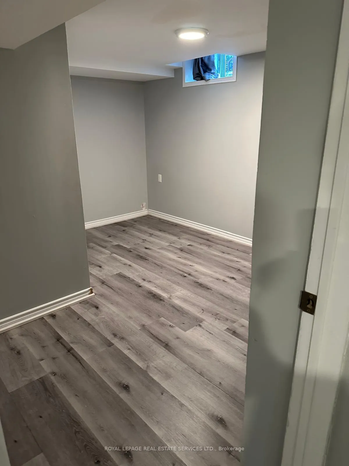 Photo 5 of Unit Bsmnt, 665 Cowan Circle, Pickering, Rosebank — HOMEH