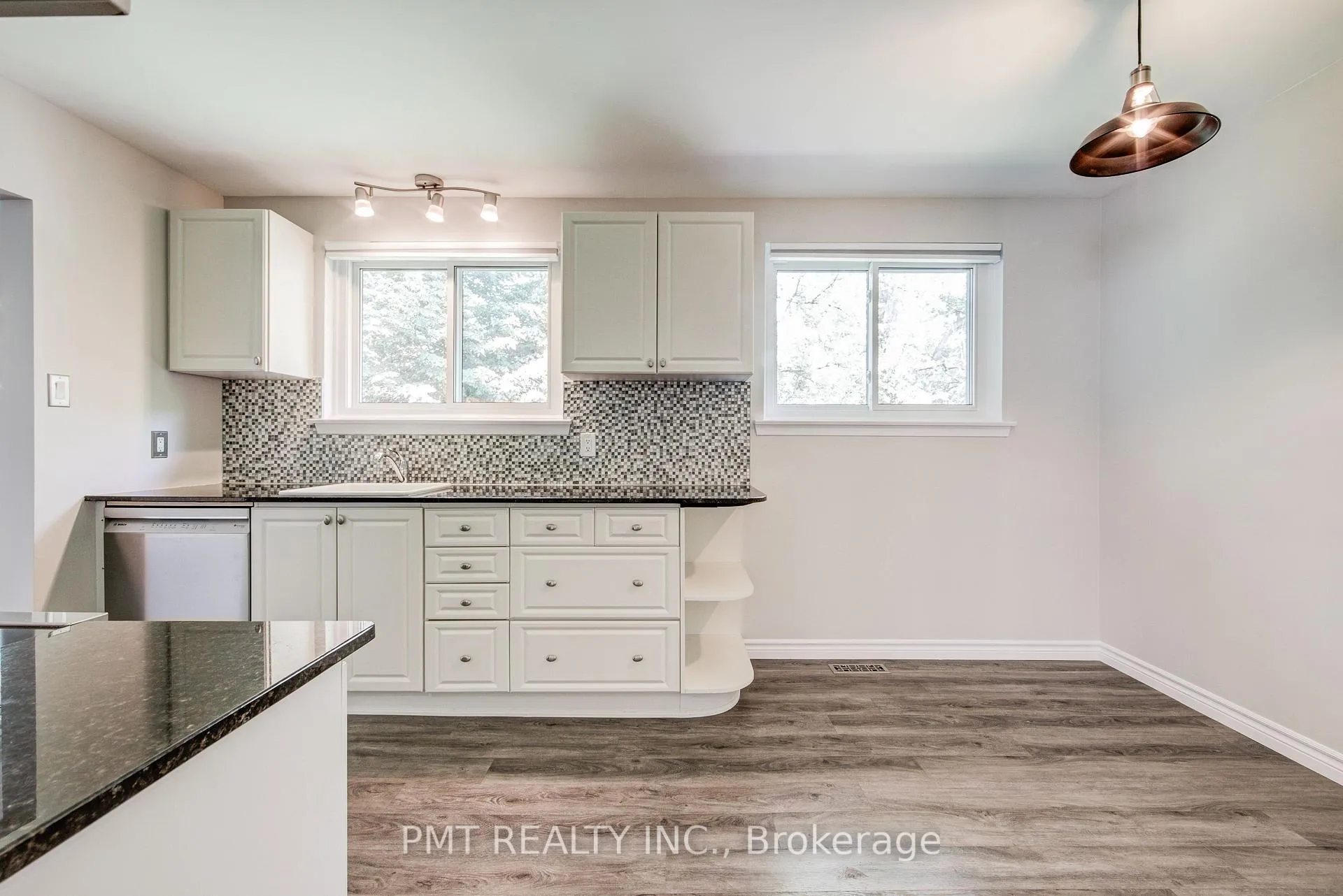 Photo 10 of 491 Maple Avenue, Oakville, Old Oakville — HOMEH