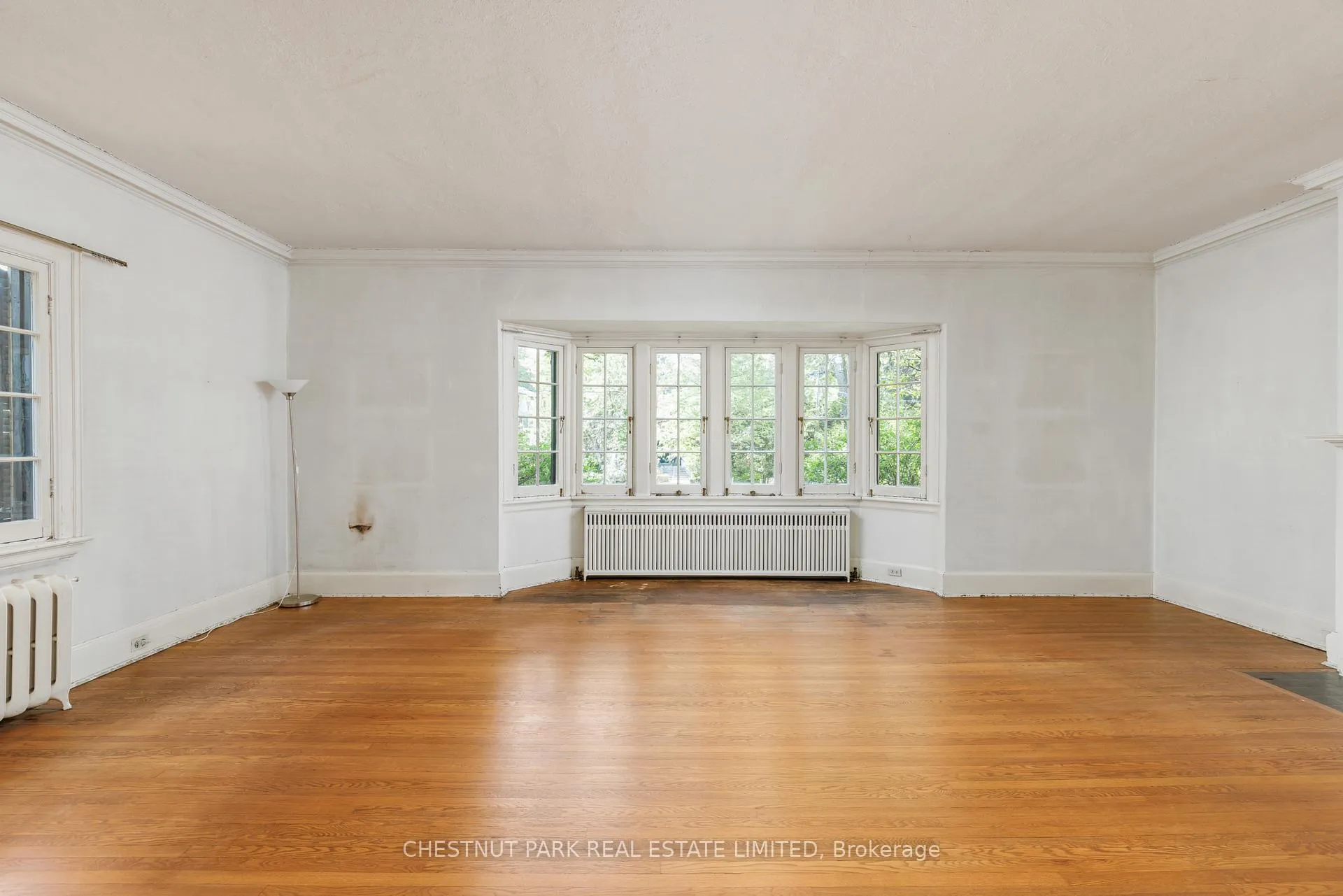 Photo 6 of 24 Castle Frank Crescent, Toronto, Cabbagetown-South St. James Town — HOMEH