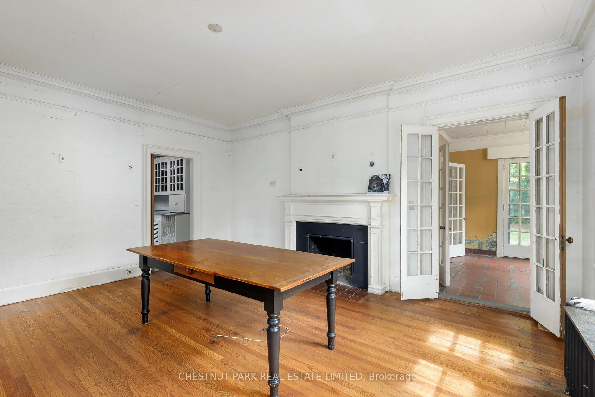 Photo 8 of 24 Castle Frank Crescent, Toronto, Cabbagetown-South St. James Town — HOMEH