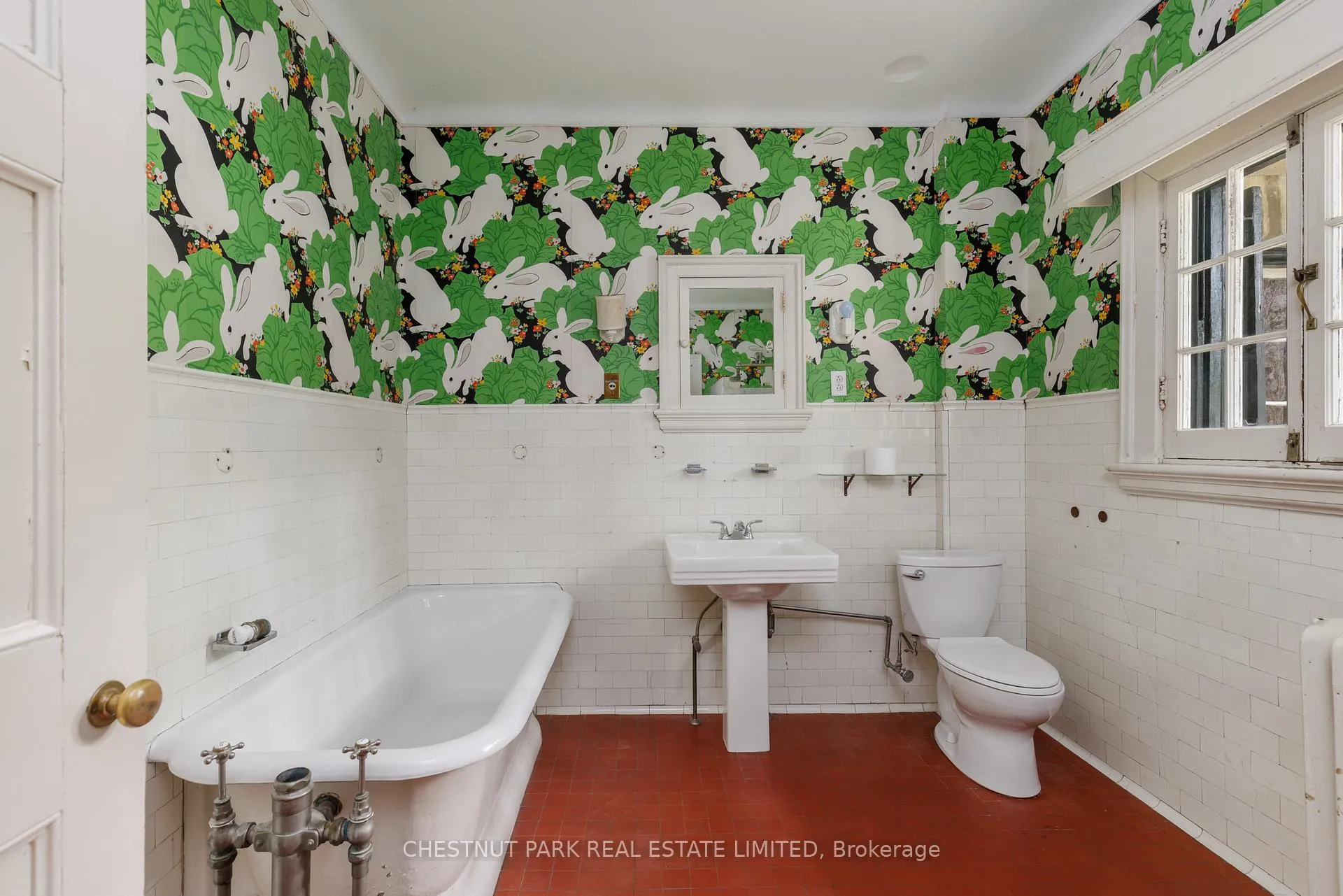 Photo 20 of 24 Castle Frank Crescent, Toronto, Cabbagetown-South St. James Town — HOMEH