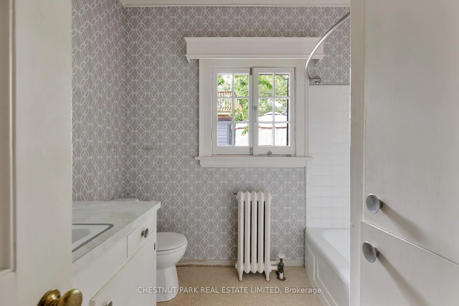 Photo 29 of 24 Castle Frank Crescent, Toronto, Cabbagetown-South St. James Town — HOMEH