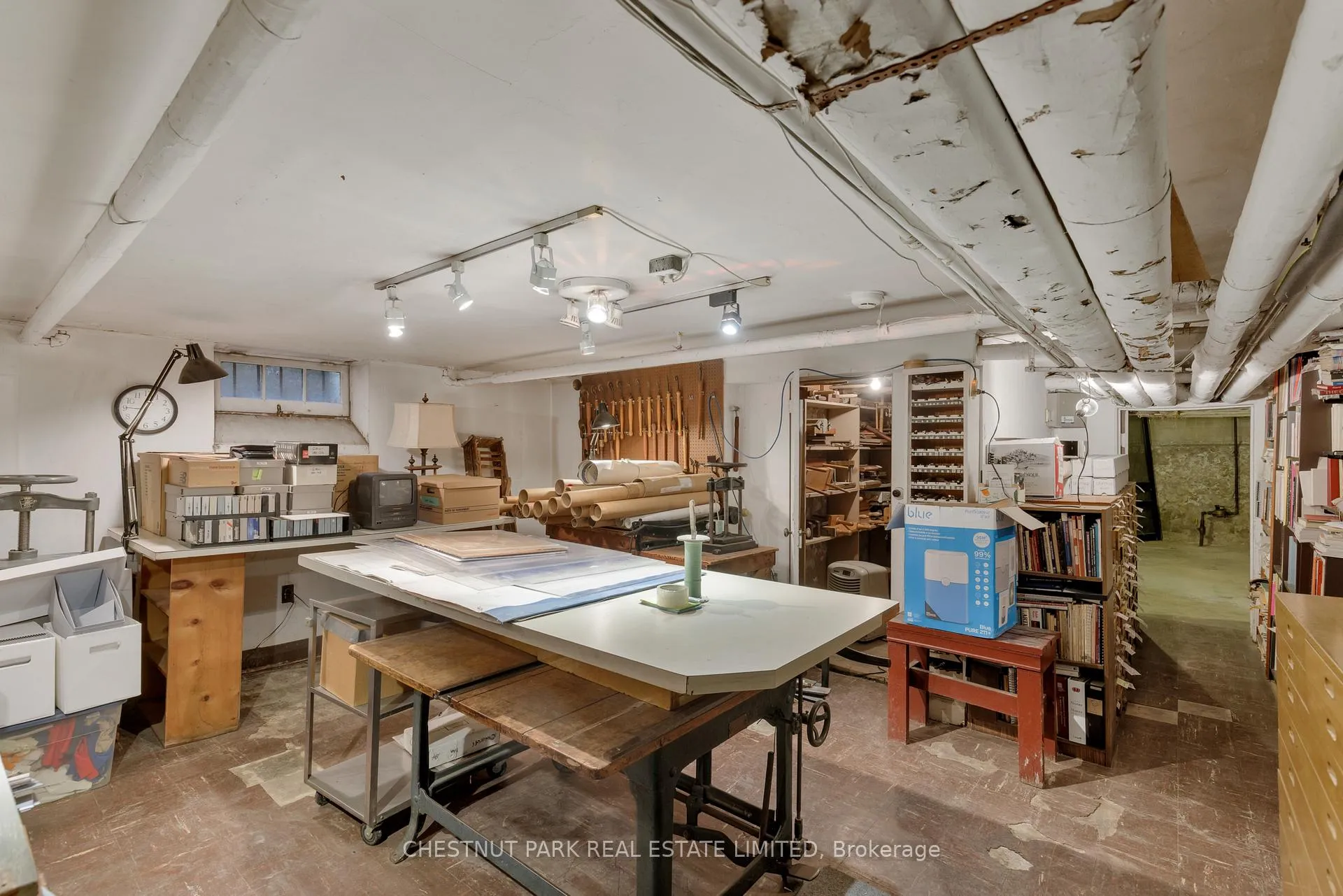 Photo 36 of 24 Castle Frank Crescent, Toronto, Cabbagetown-South St. James Town — HOMEH