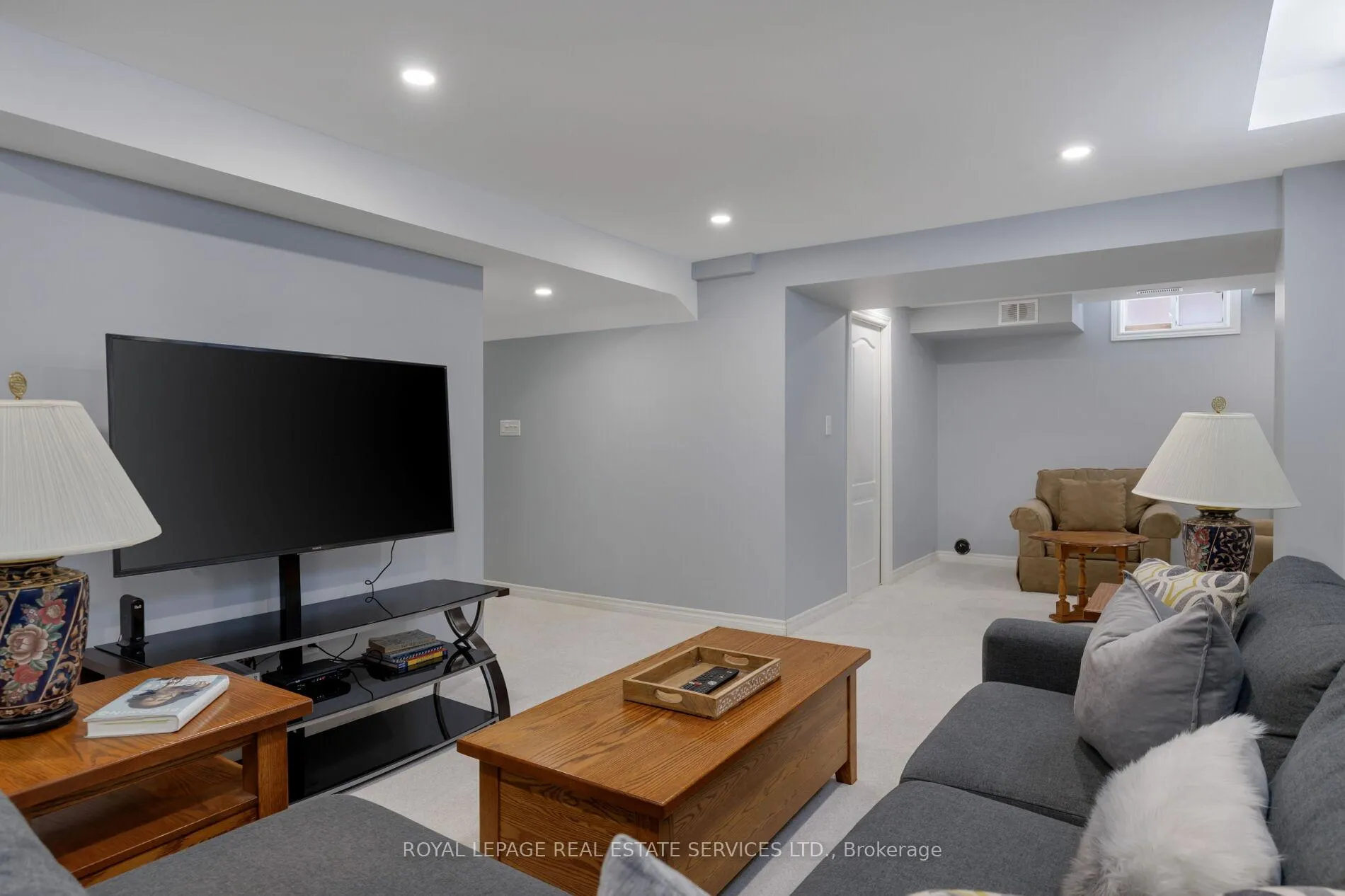 Photo 32 of 2140 Stillmeadow Road, Oakville, Westmount — HOMEH