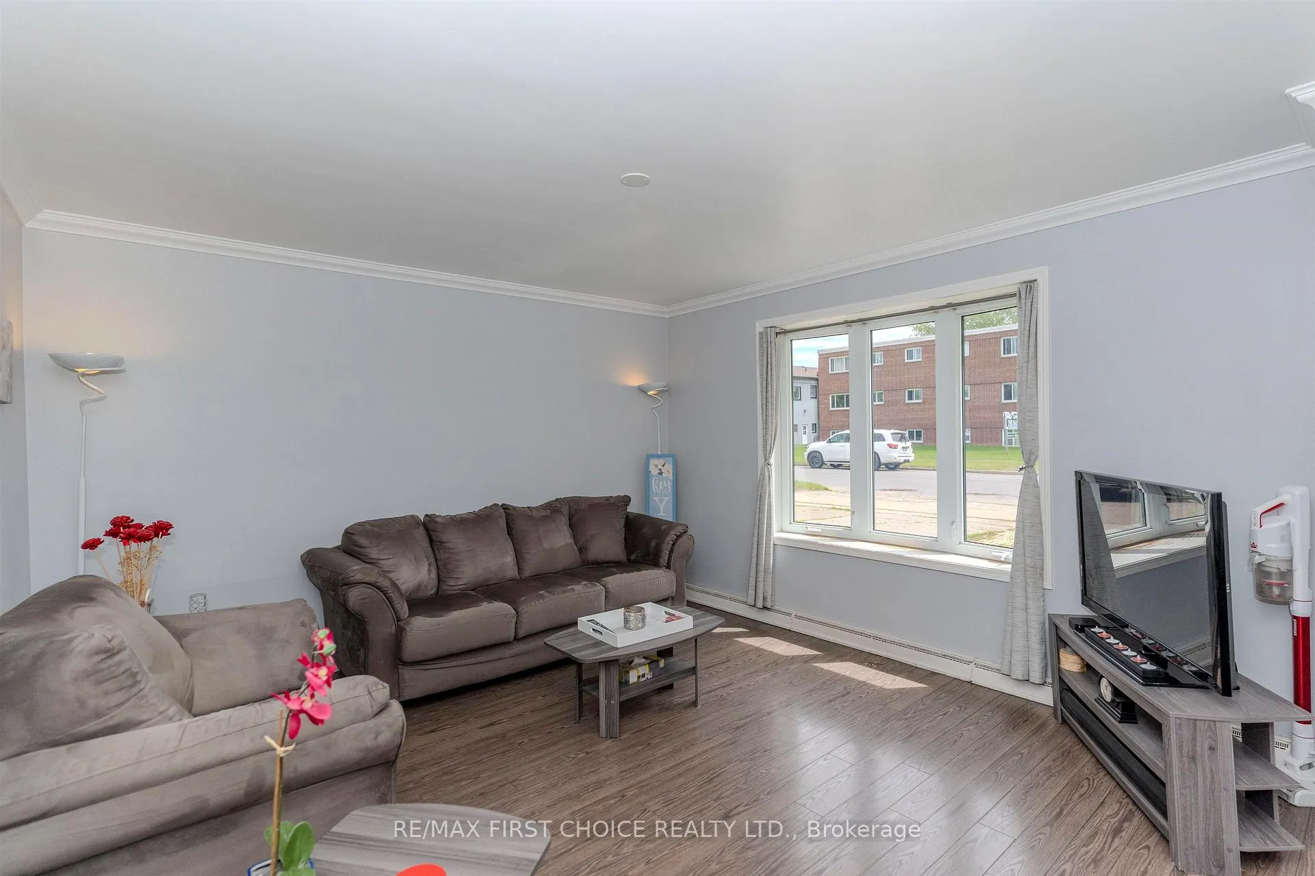 Photo 9 of 2645 Isabella Street E, Thunder Bay, Green Acres — HOMEH