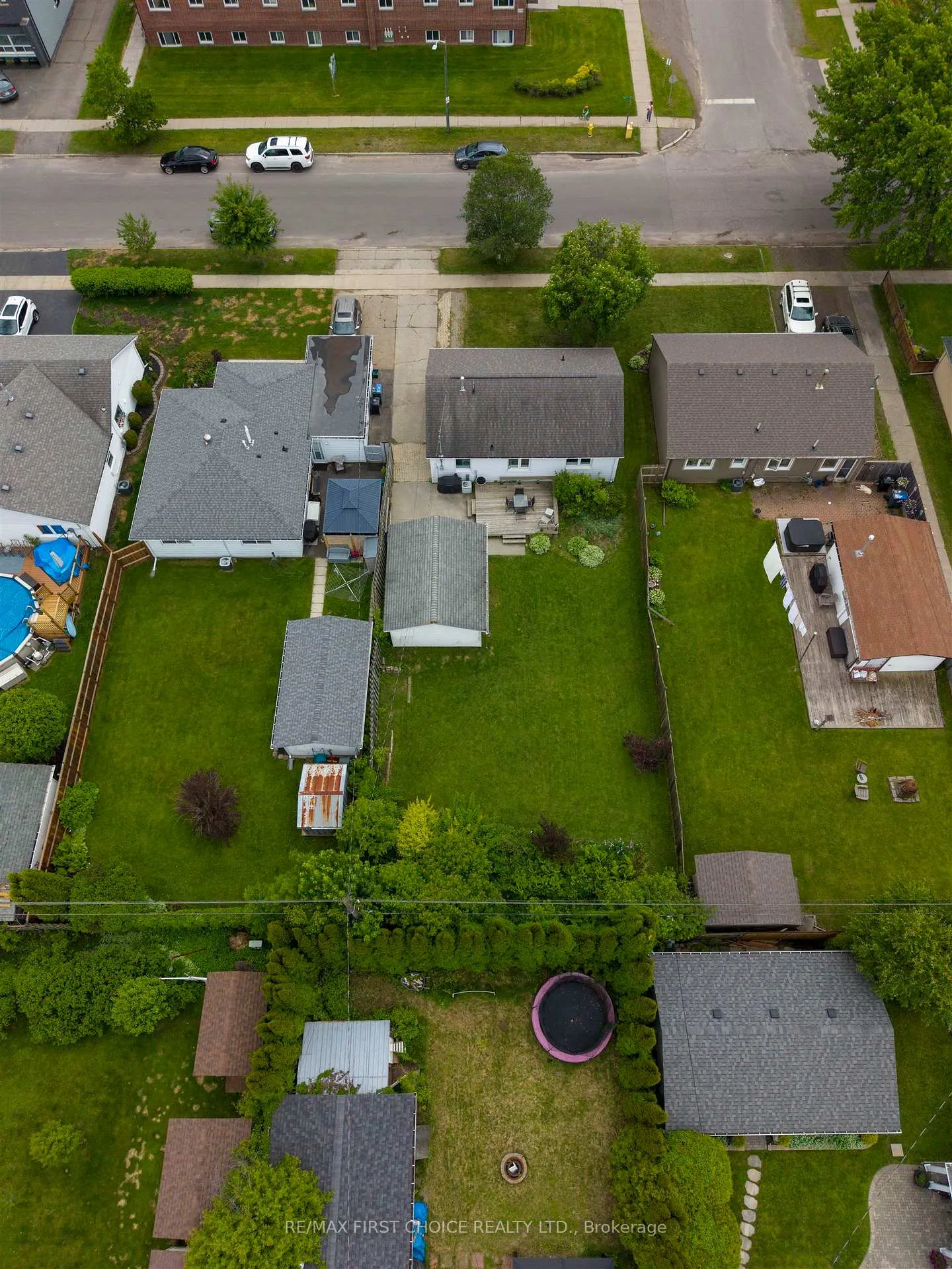 Photo 30 of 2645 Isabella Street E, Thunder Bay, Green Acres — HOMEH