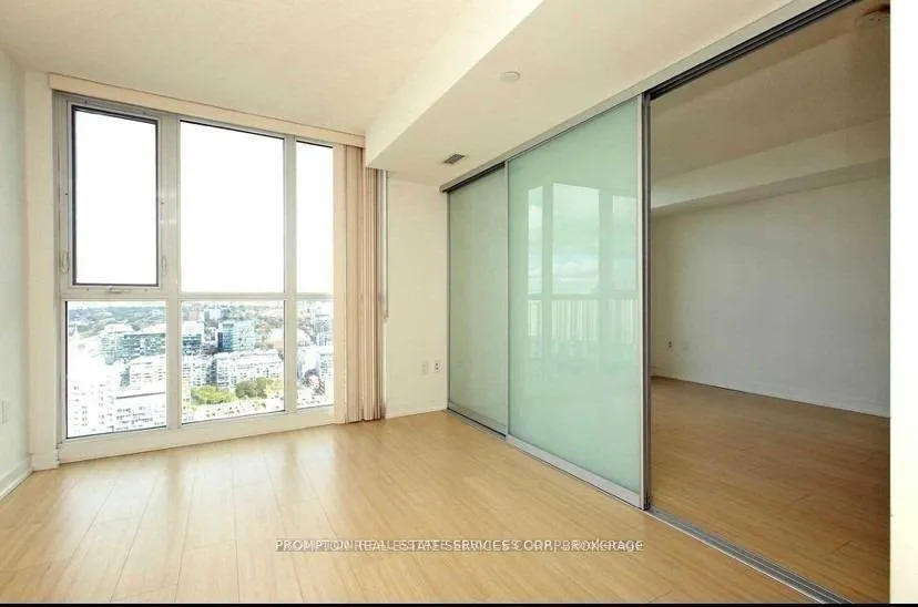Photo 11 of Unit 1910, 85 Queens Wharf Road, Toronto, Waterfront Communities — HOMEH