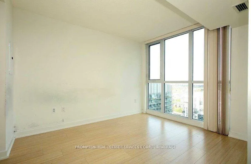 Photo 12 of Unit 1910, 85 Queens Wharf Road, Toronto, Waterfront Communities — HOMEH