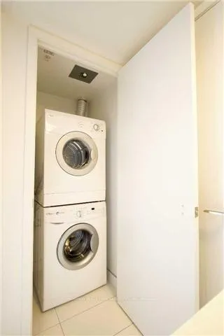 Photo 15 of Unit 1910, 85 Queens Wharf Road, Toronto, Waterfront Communities — HOMEH