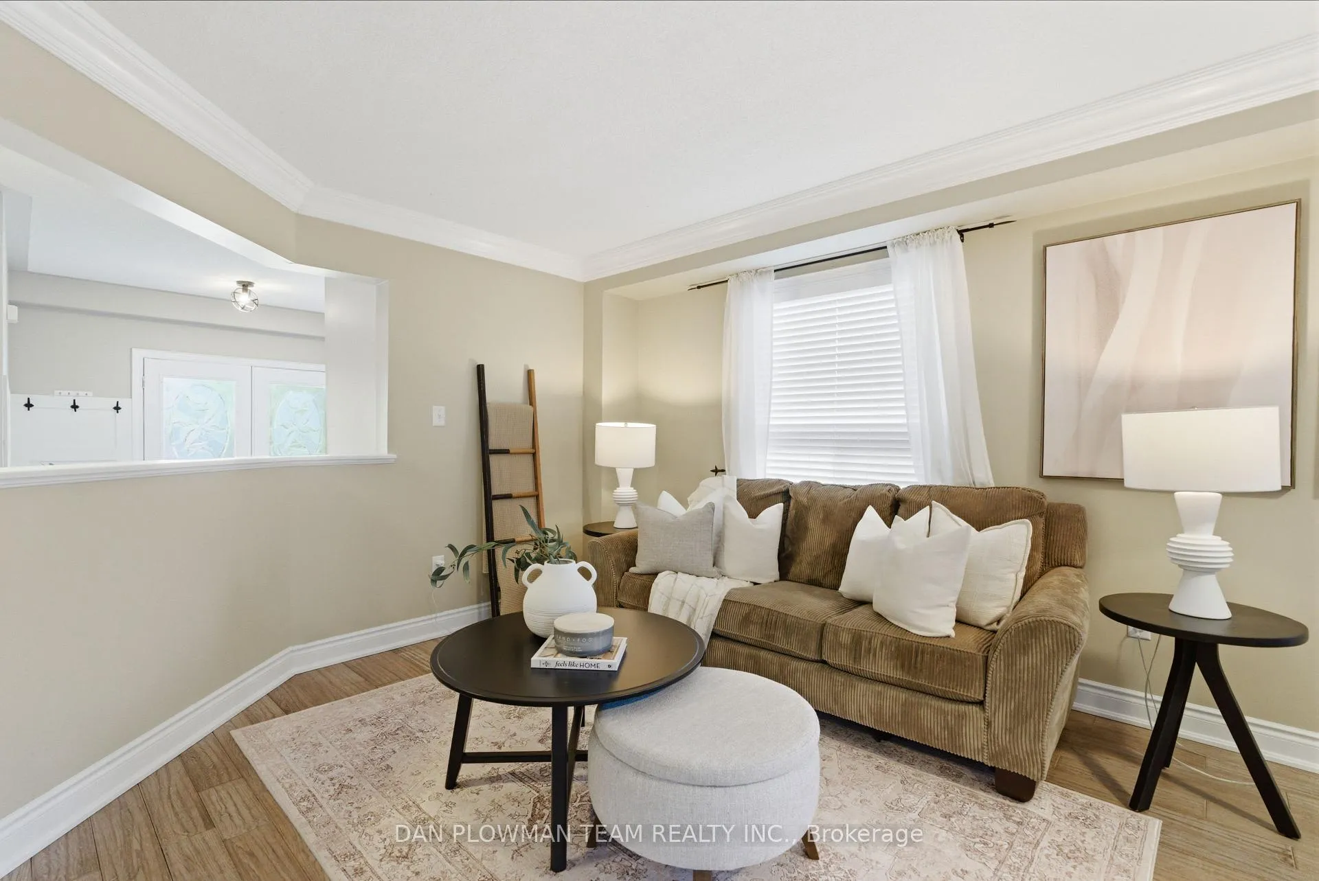 Photo 7 of 27 Hockley Avenue, Clarington, Bowmanville — HOMEH