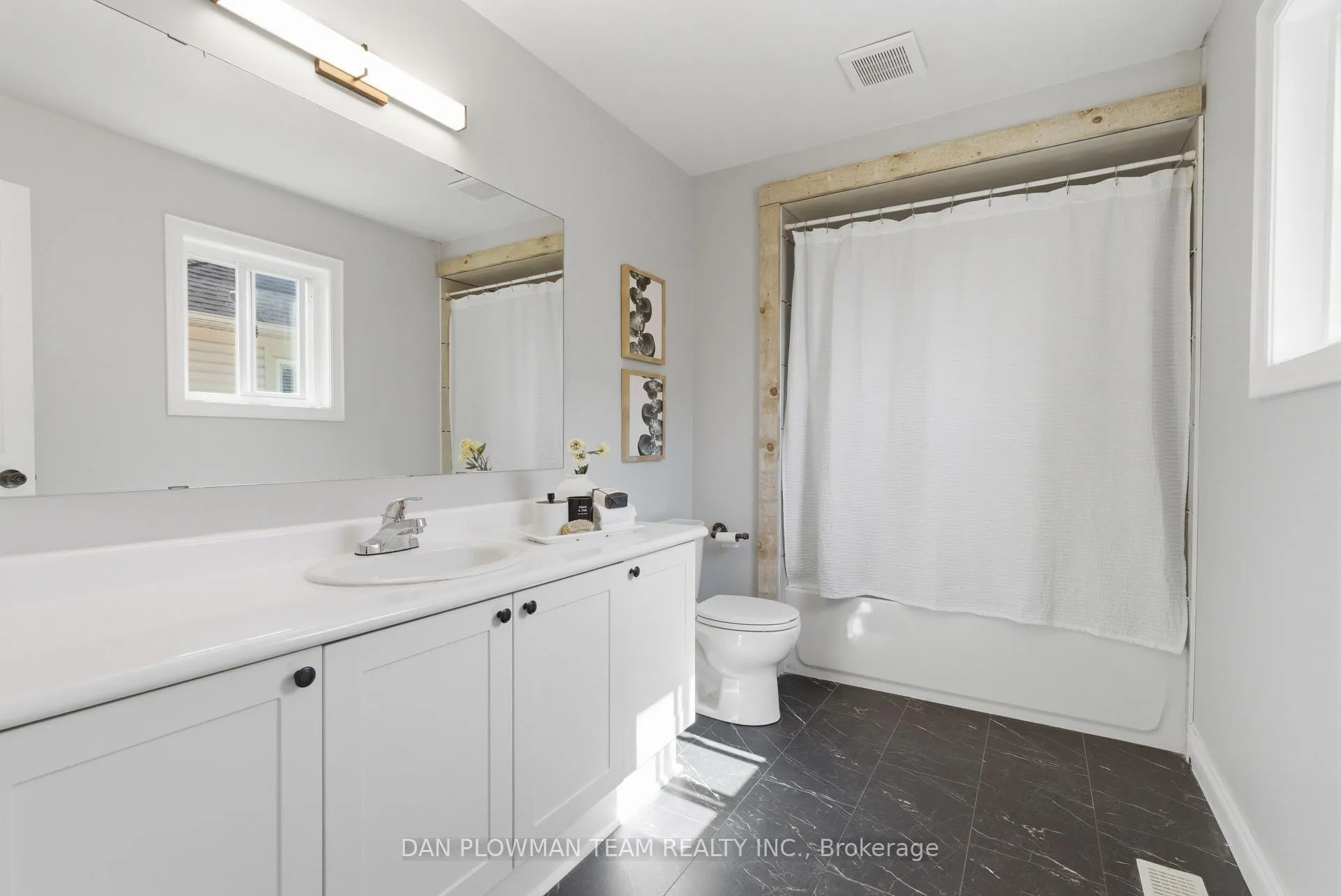 Photo 33 of 27 Hockley Avenue, Clarington, Bowmanville — HOMEH